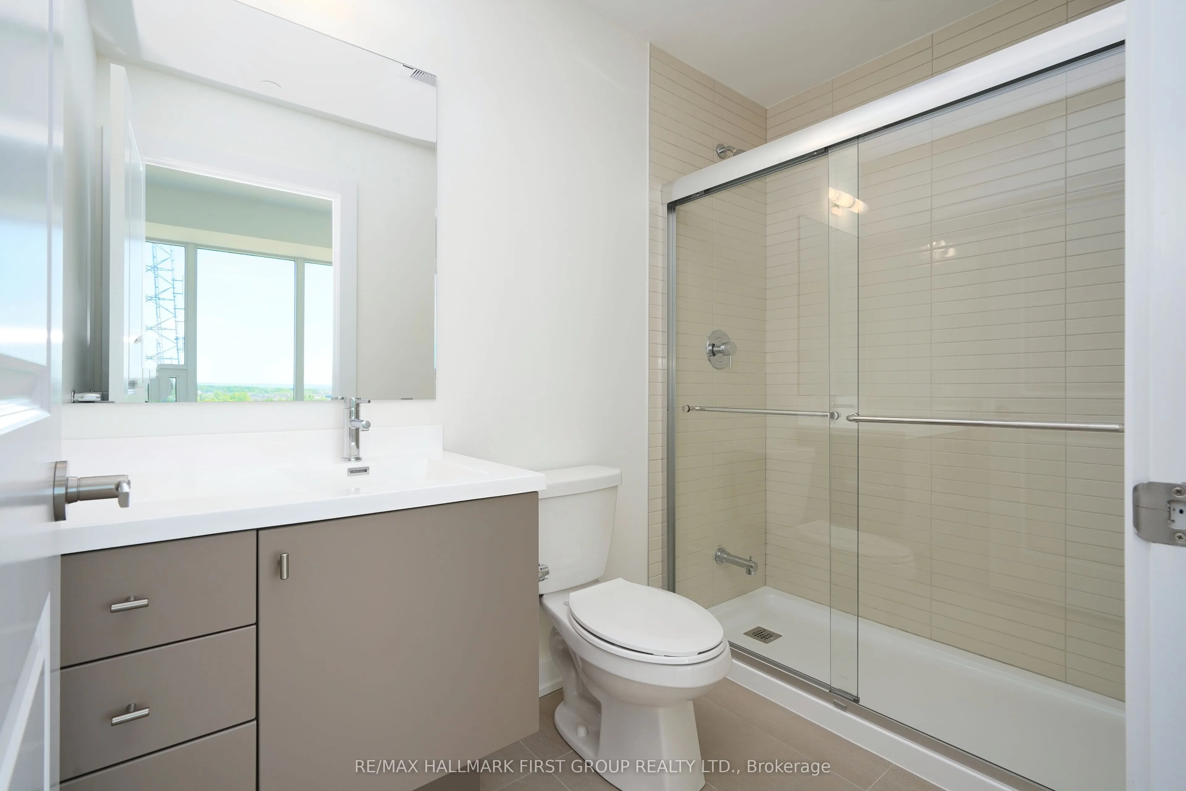 3220 William Coltson Avenue, #813