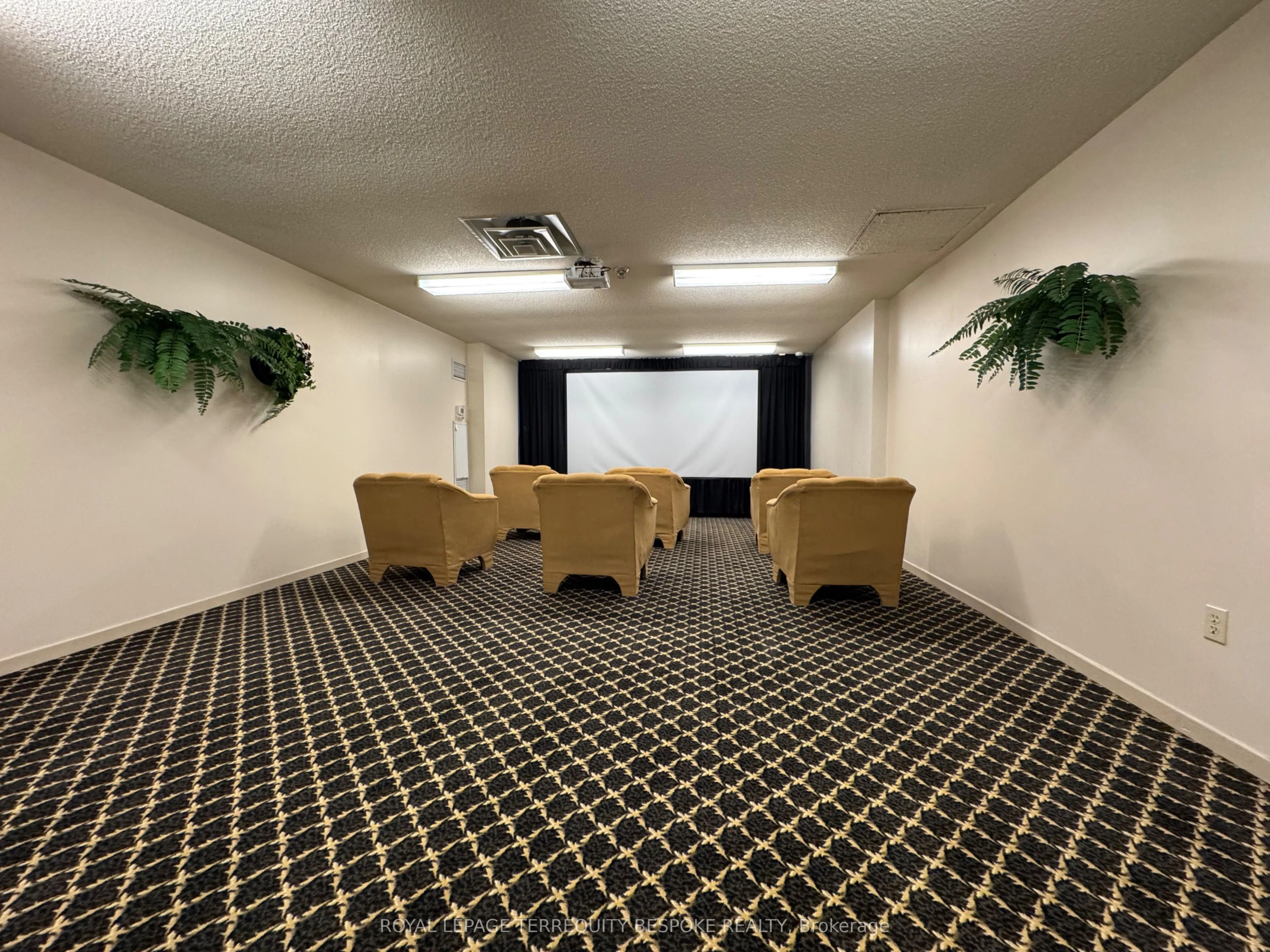 300 Webb Drive, #1003