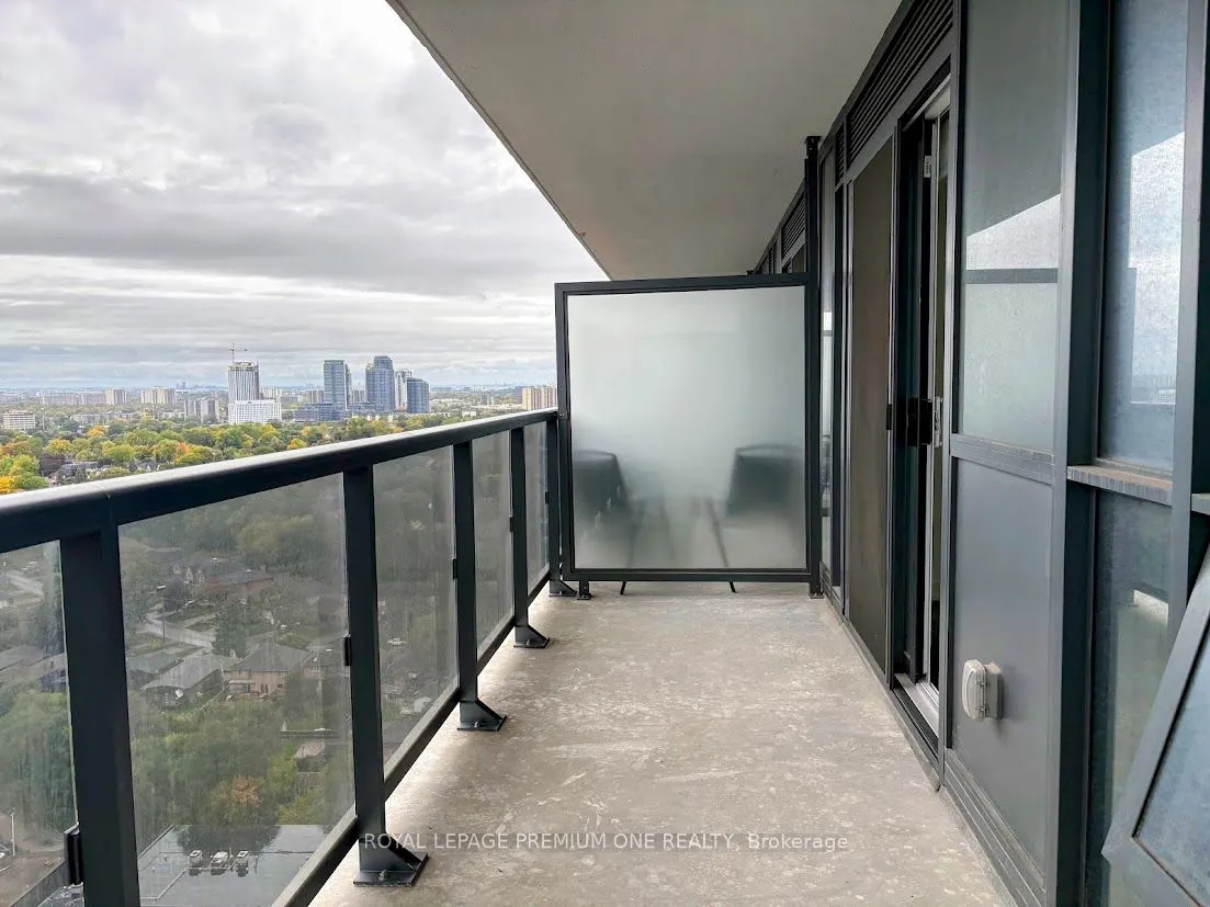 30 SAMUEL WOOD Way, #2111