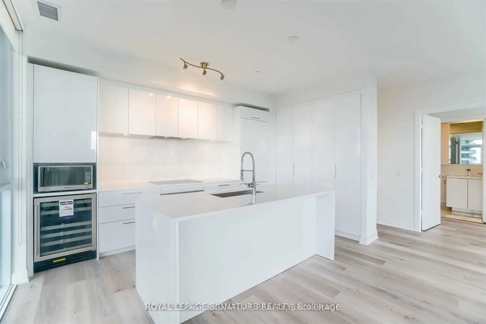 65 Annie Craig Drive, #1509