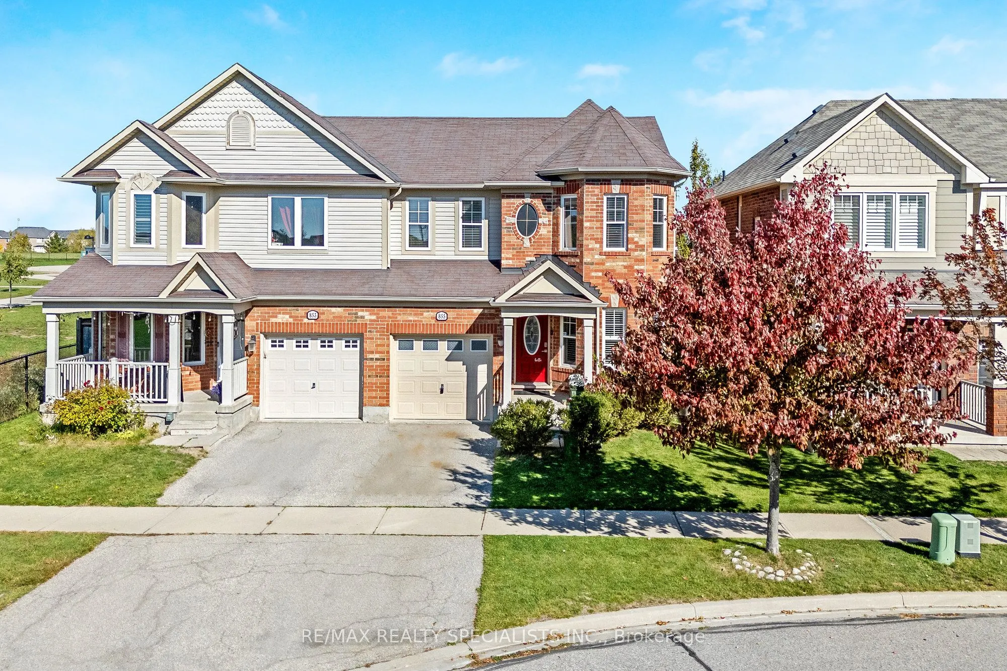 855 FOWLES Court