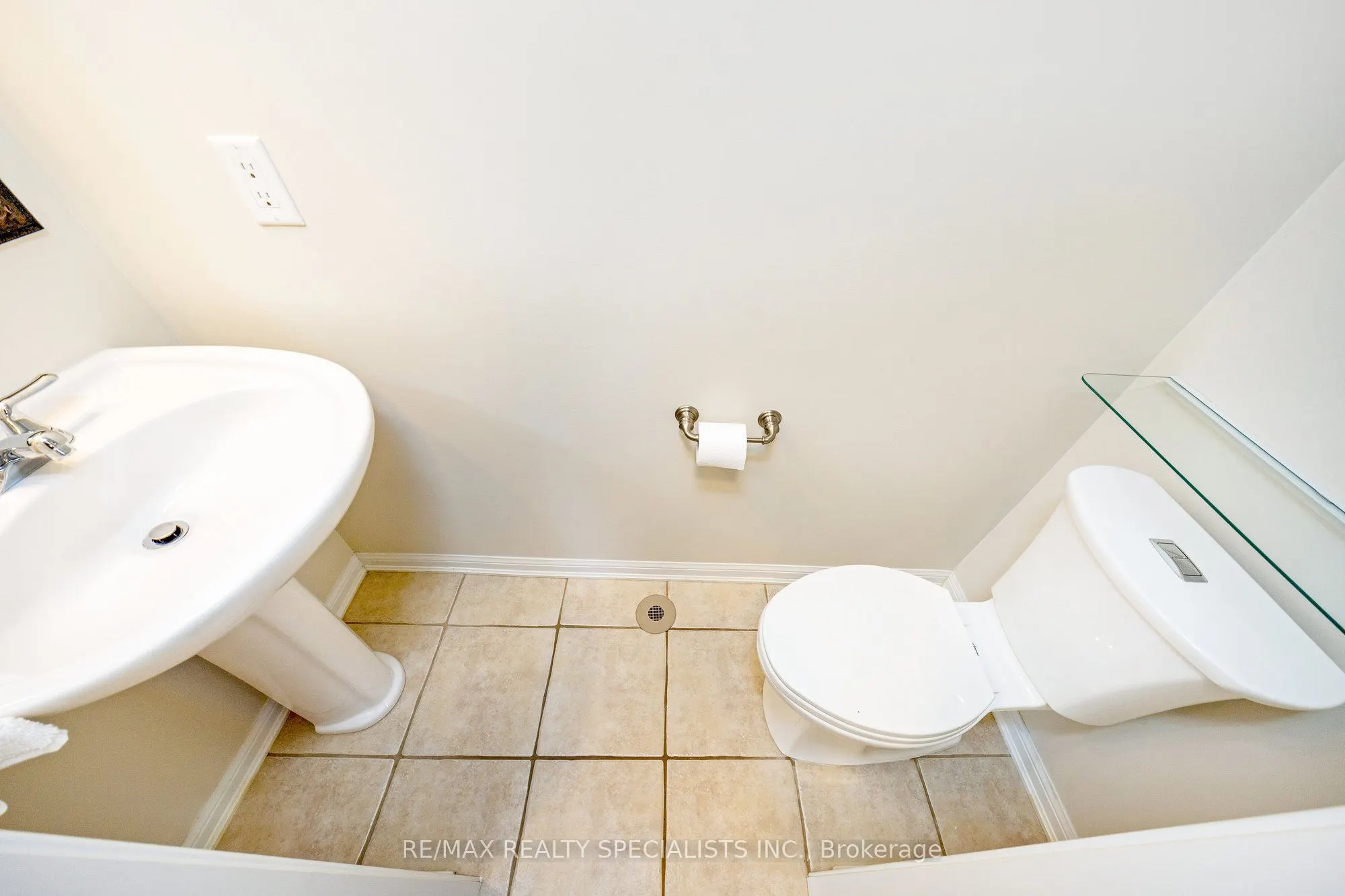 855 FOWLES Court