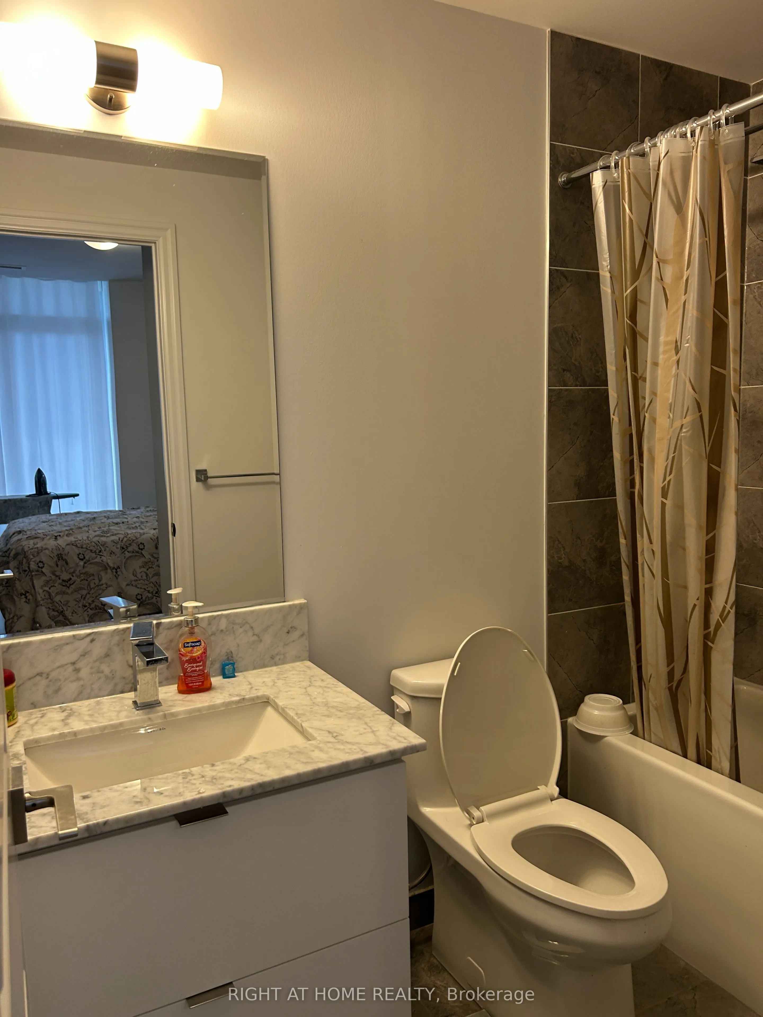 36 Elm Drive, #202