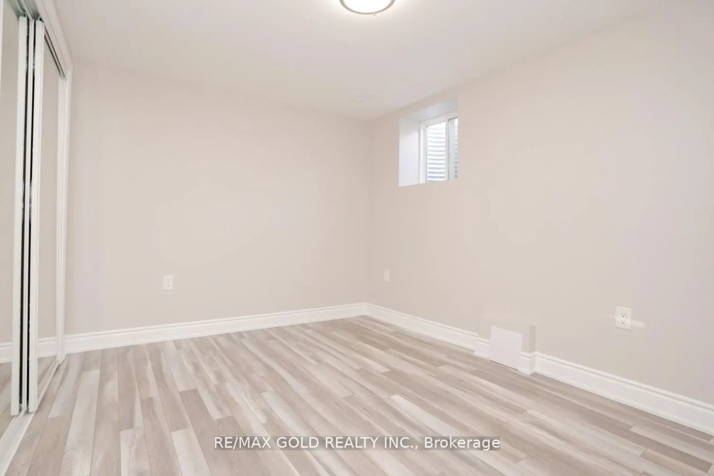 41 Danesbury Crescent