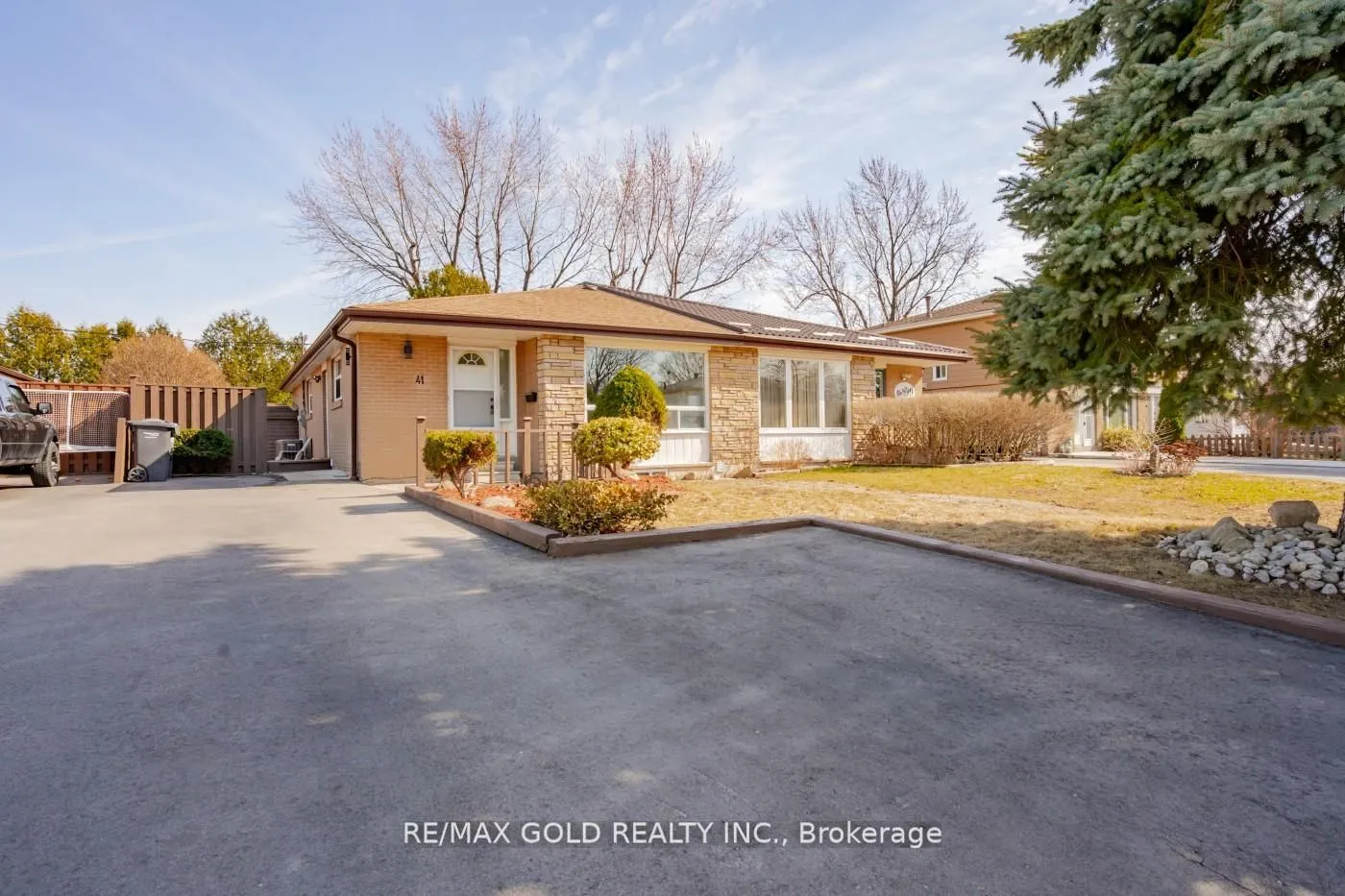 41 Danesbury Crescent