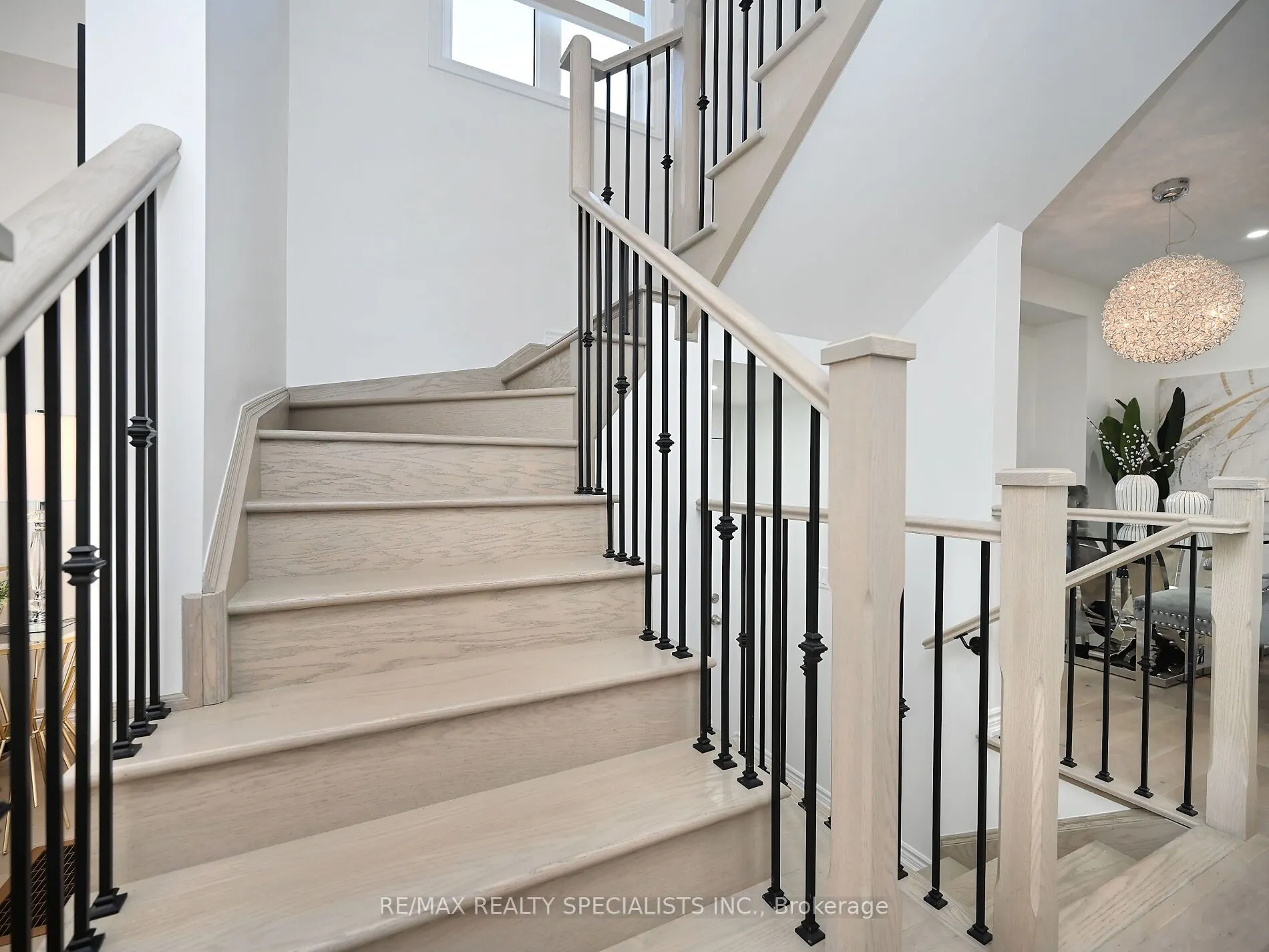 41 Calabria Drive