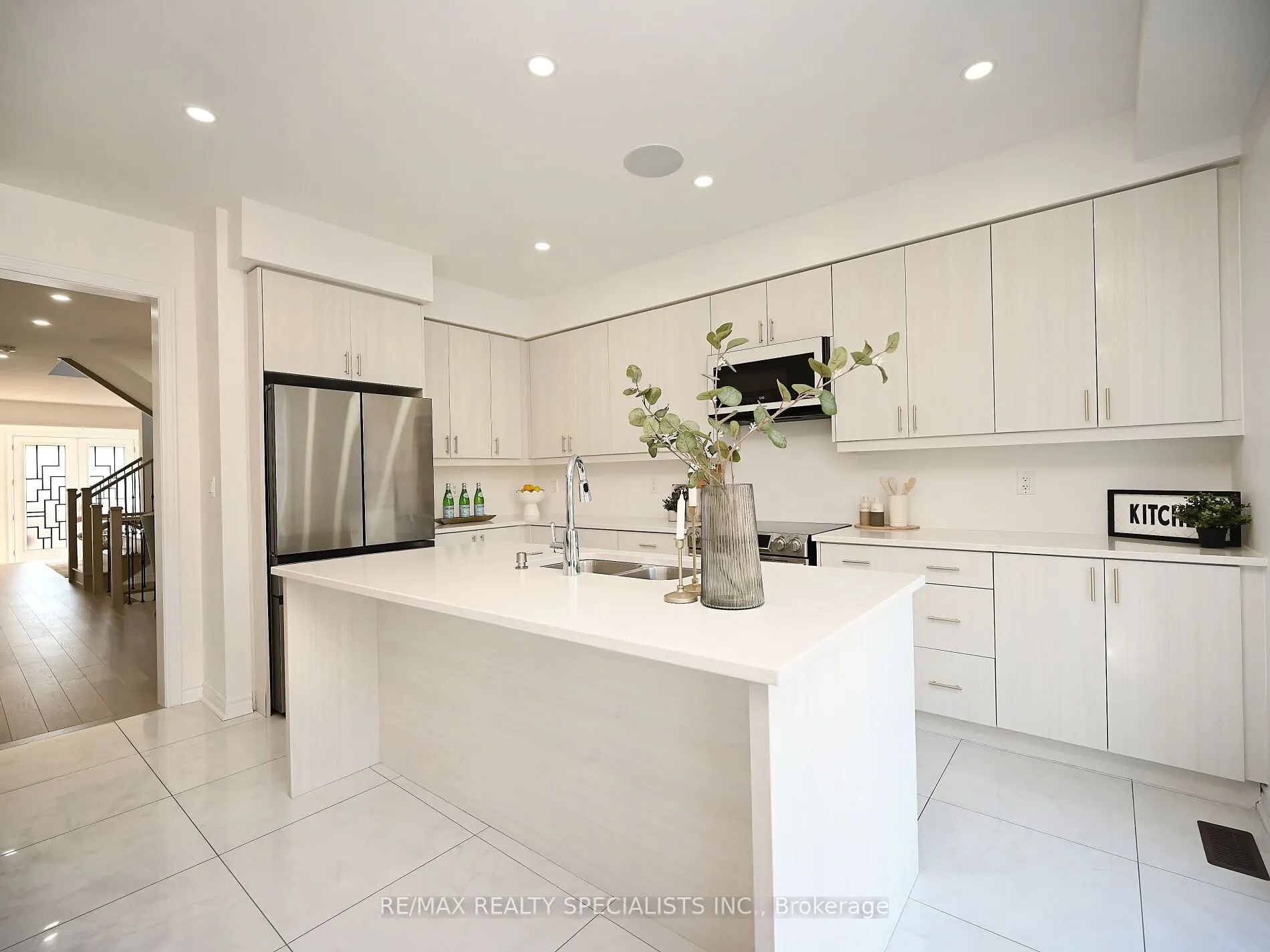 41 Calabria Drive
