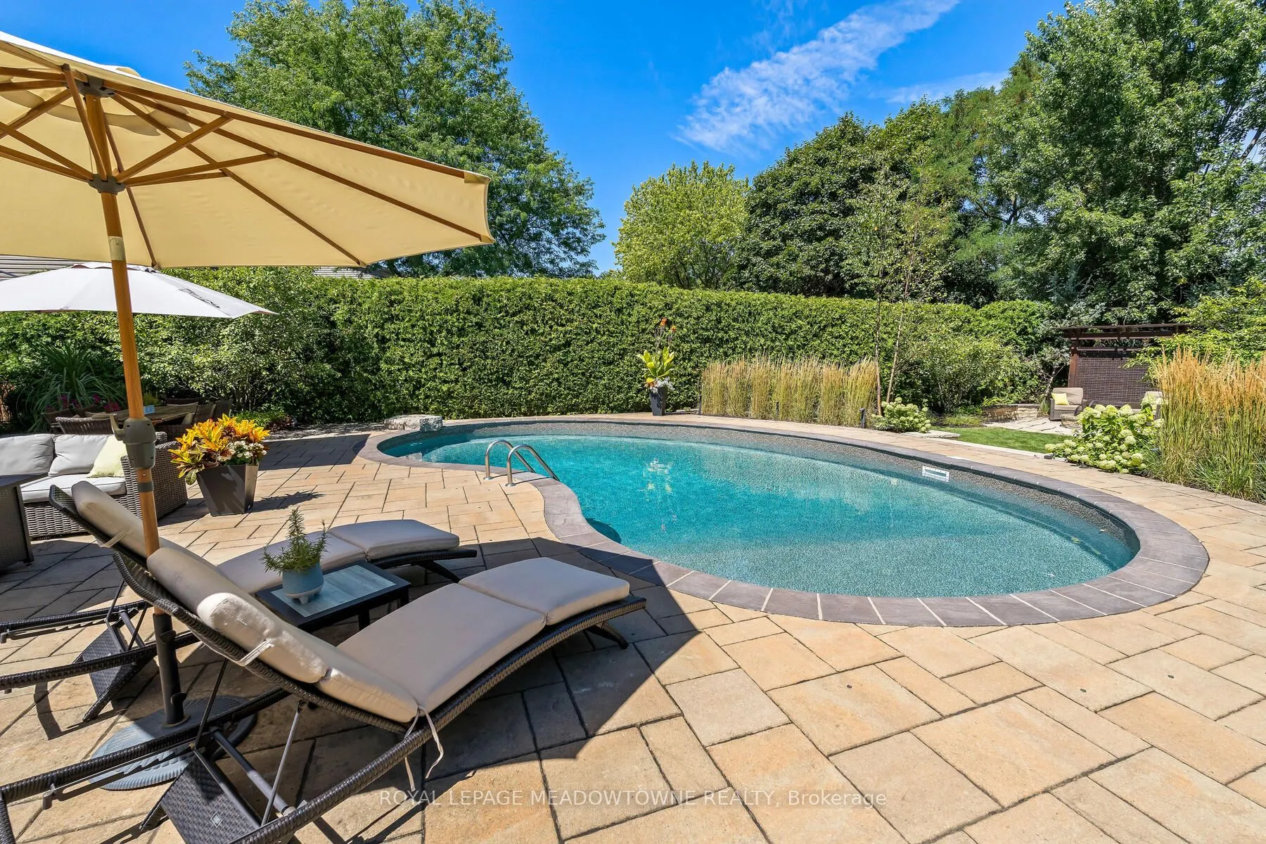 25 Hillside Drive