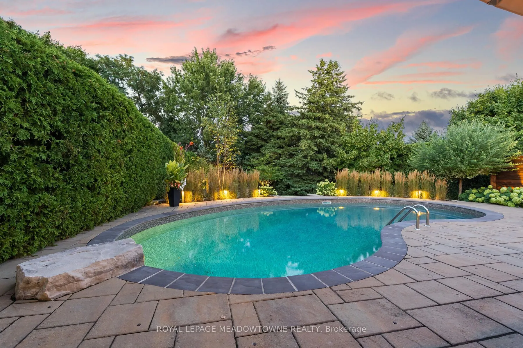 25 Hillside Drive