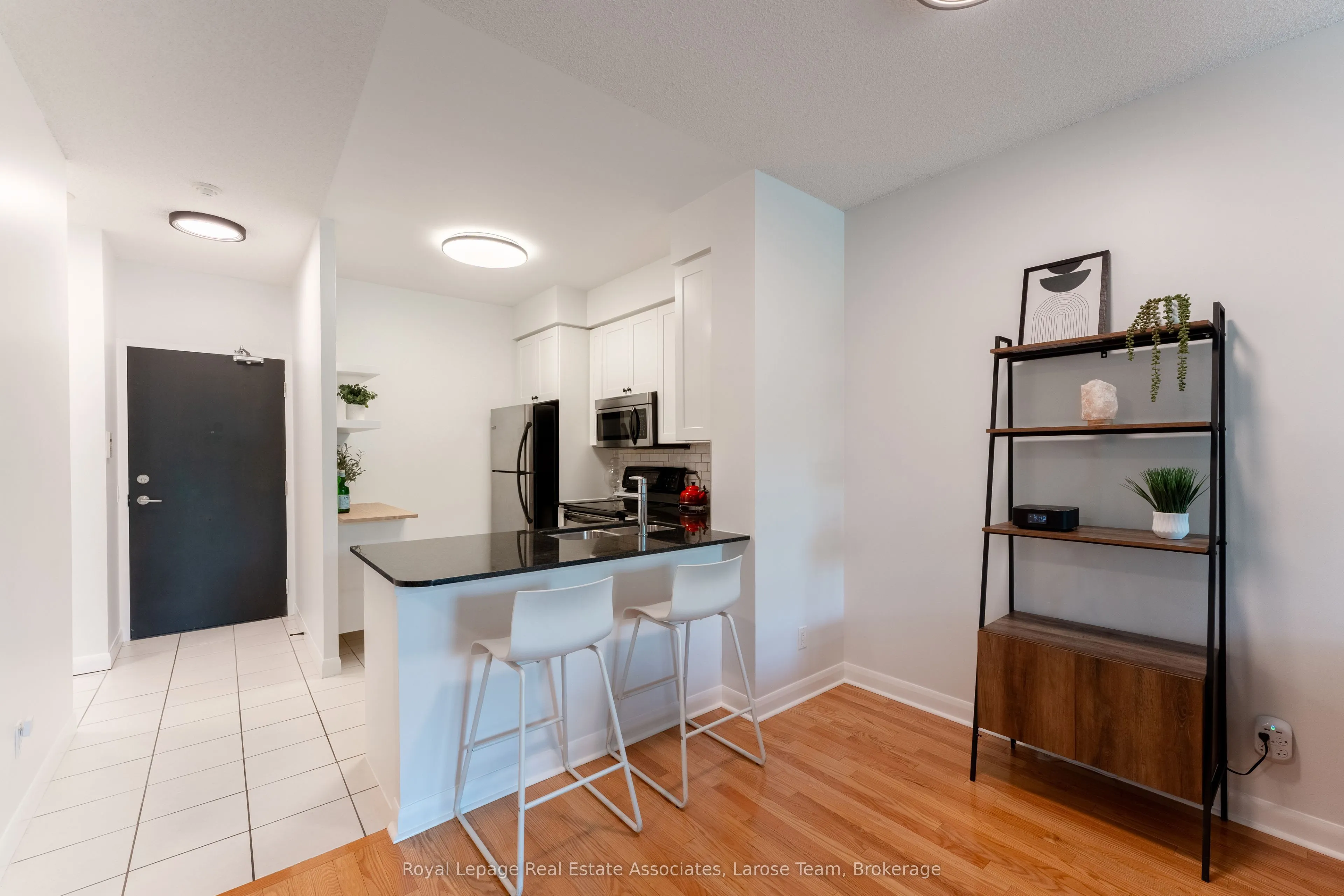 225 Sherway Gardens Road, #102