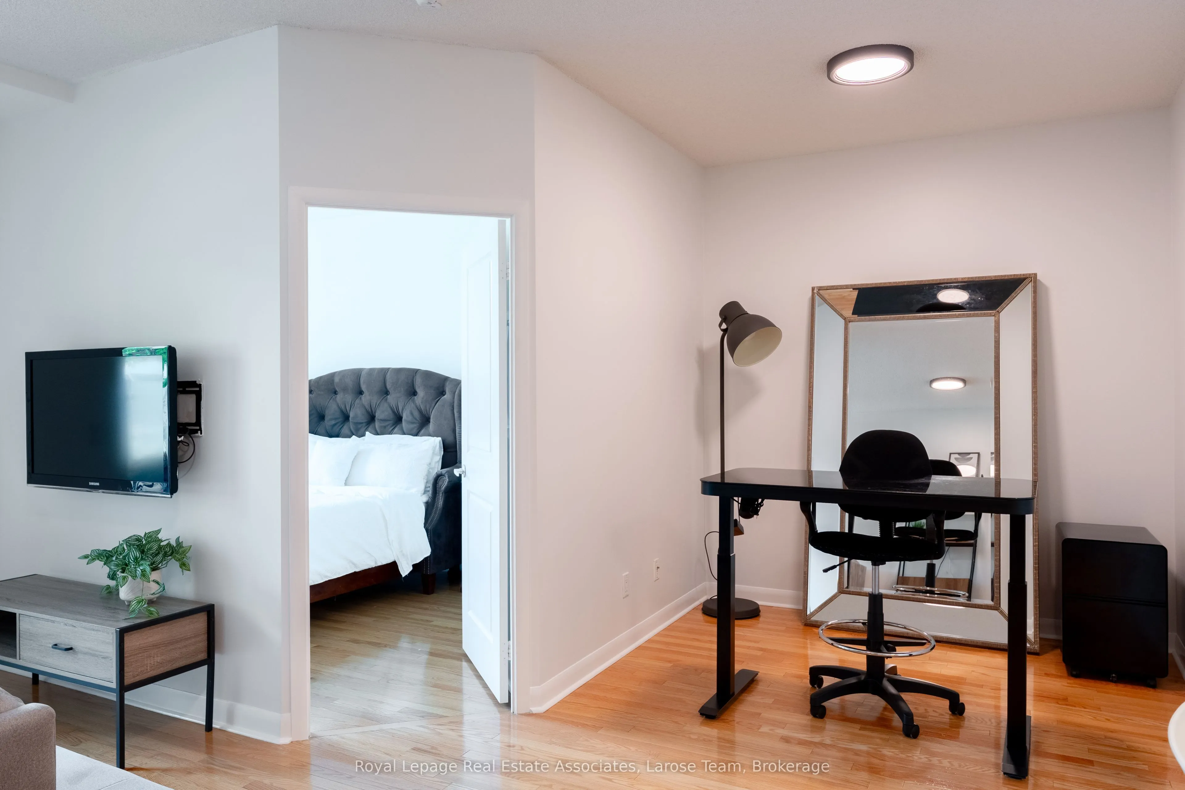 225 Sherway Gardens Road, #102