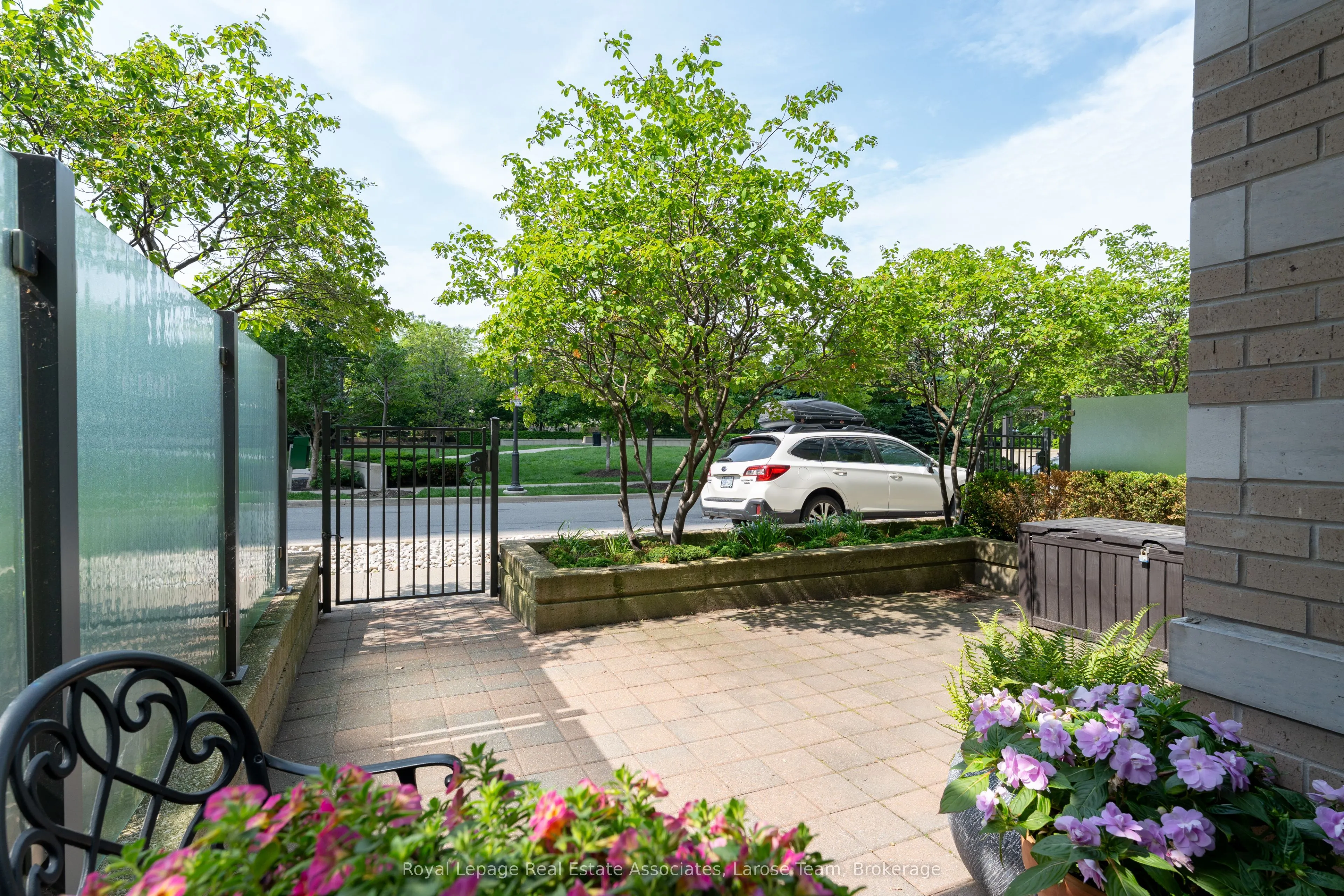 225 Sherway Gardens Road, #102
