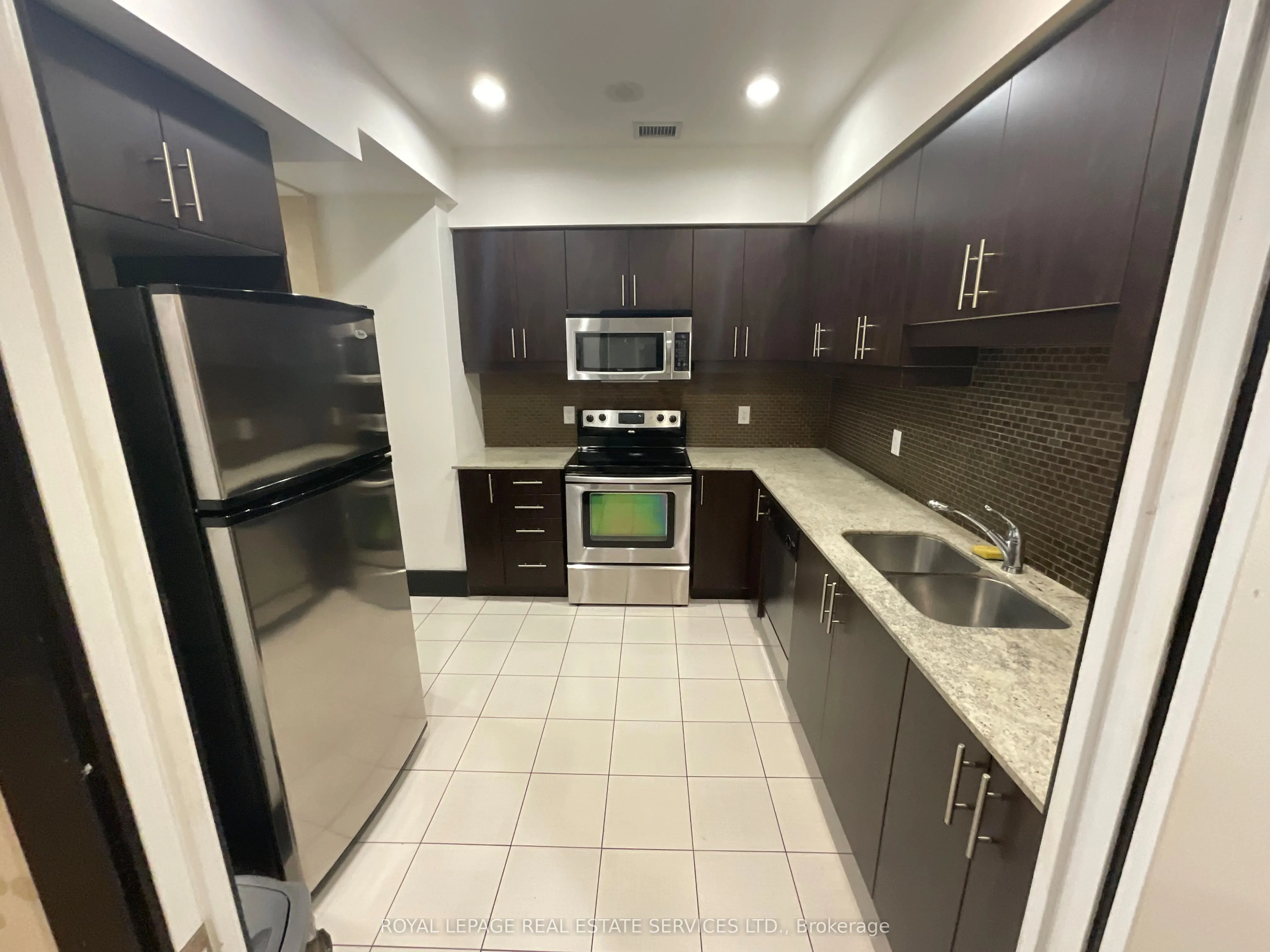 55 De Boers Drive, #1203