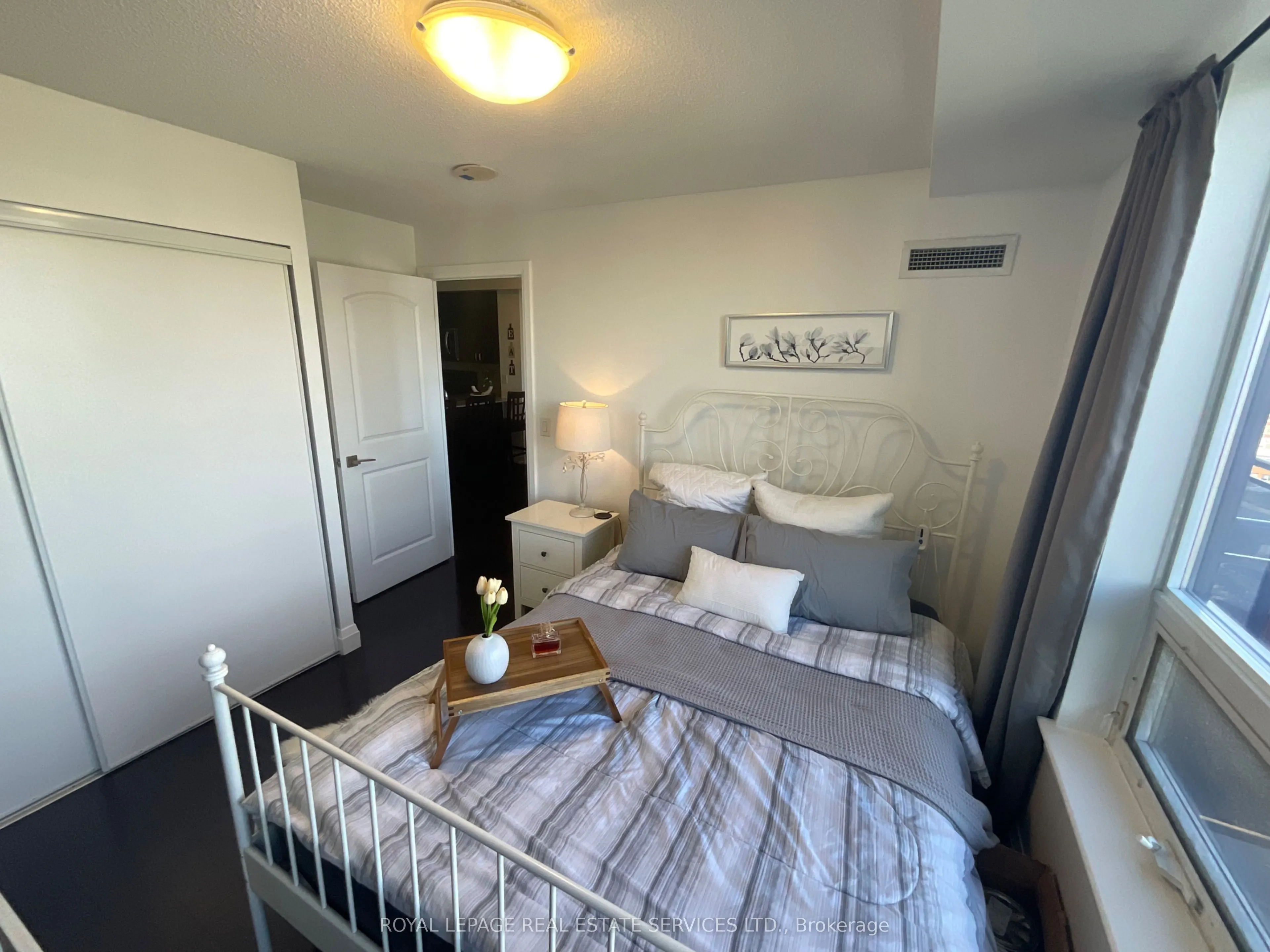 55 De Boers Drive, #1203