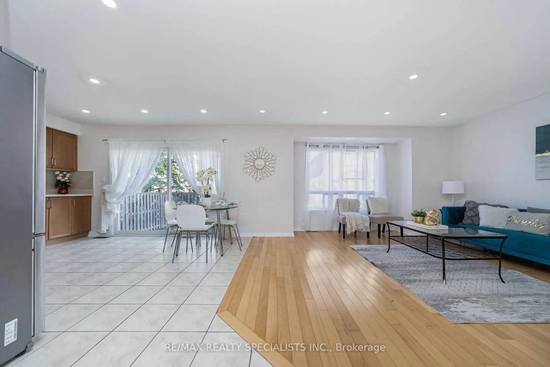 13 Degrassi Cove Circle