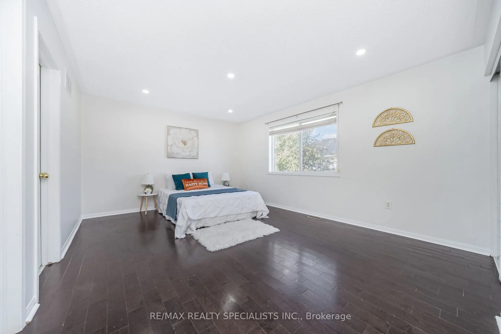 13 Degrassi Cove Circle