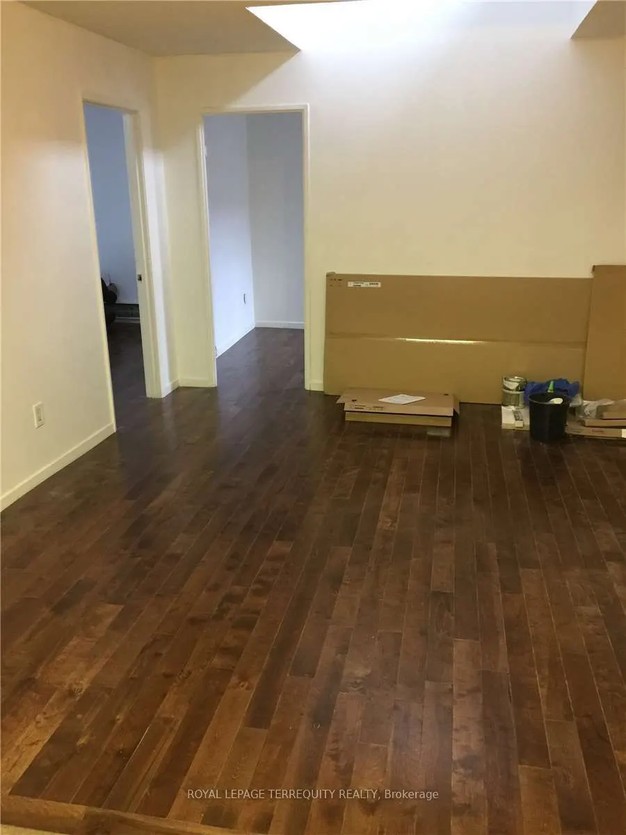 2879 Lake Shore Boulevard W, #2