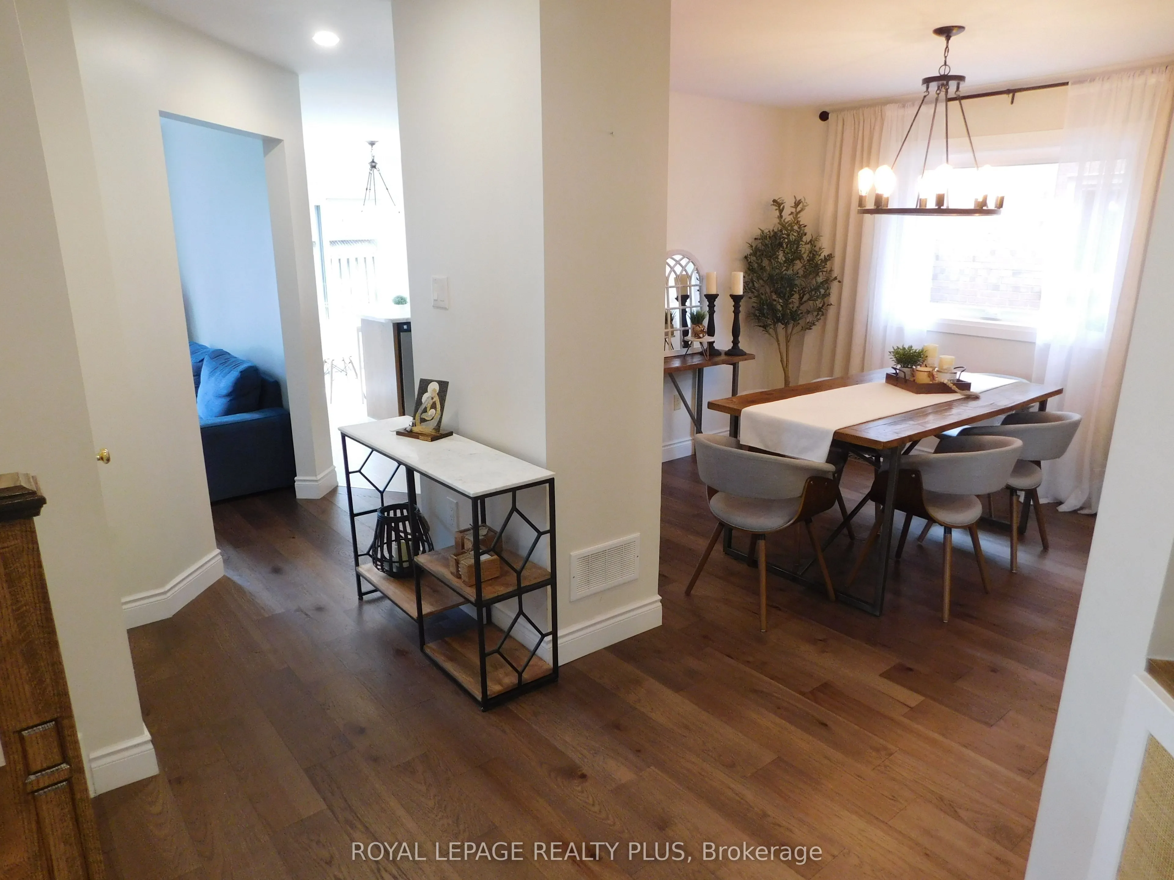 3424 Nutcracker Drive