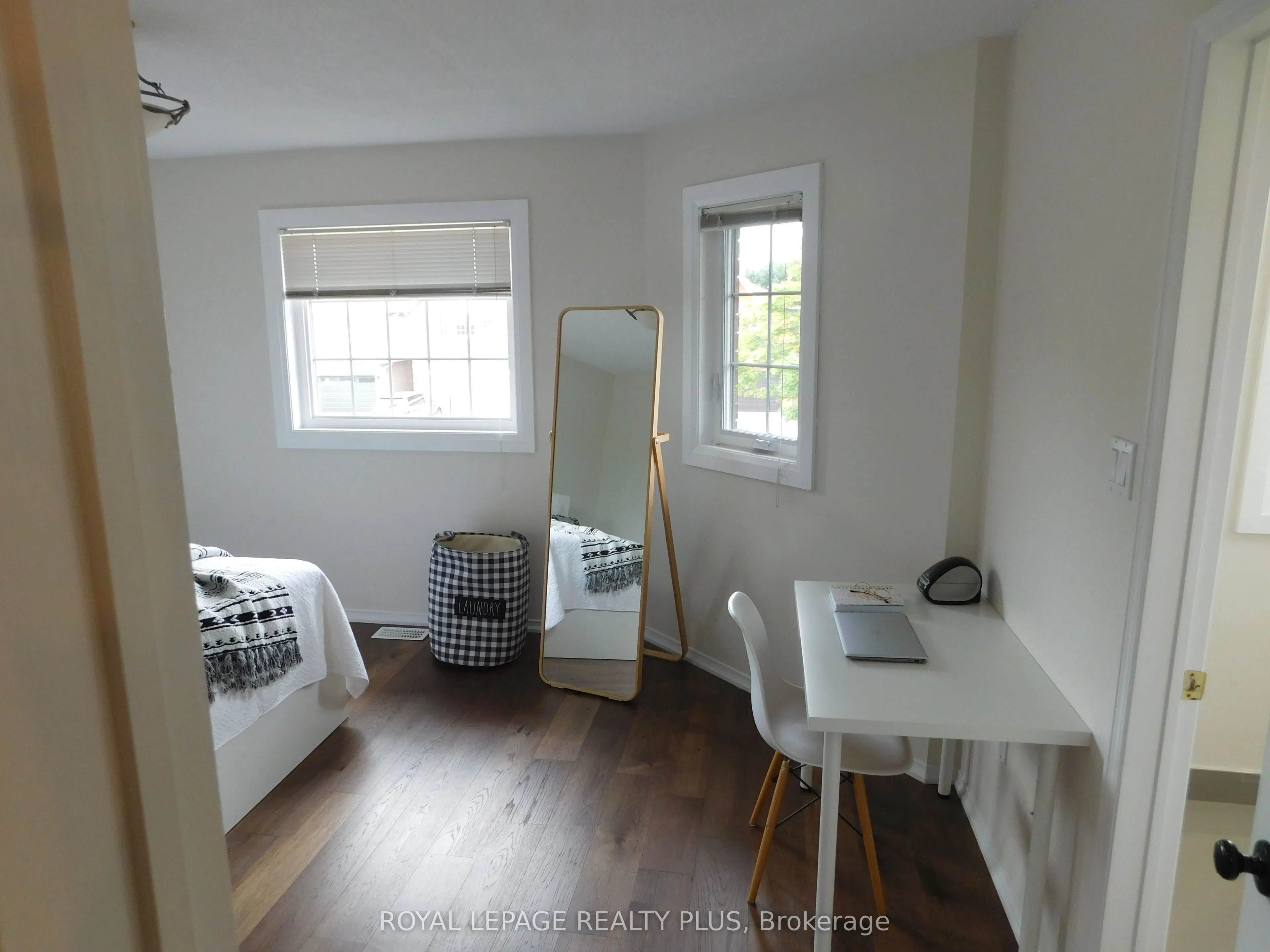 3424 Nutcracker Drive