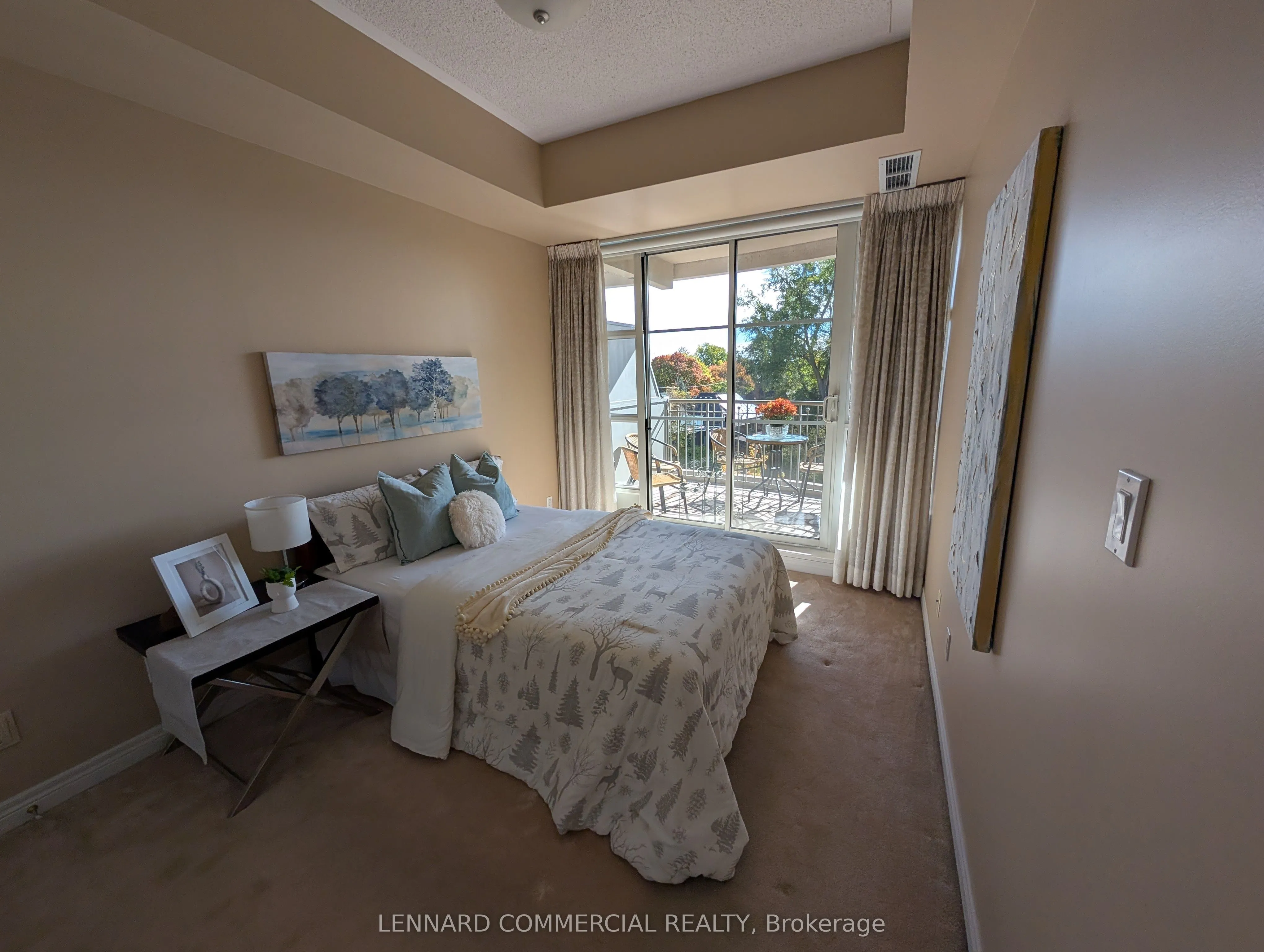 3085 Bloor Street W, #505