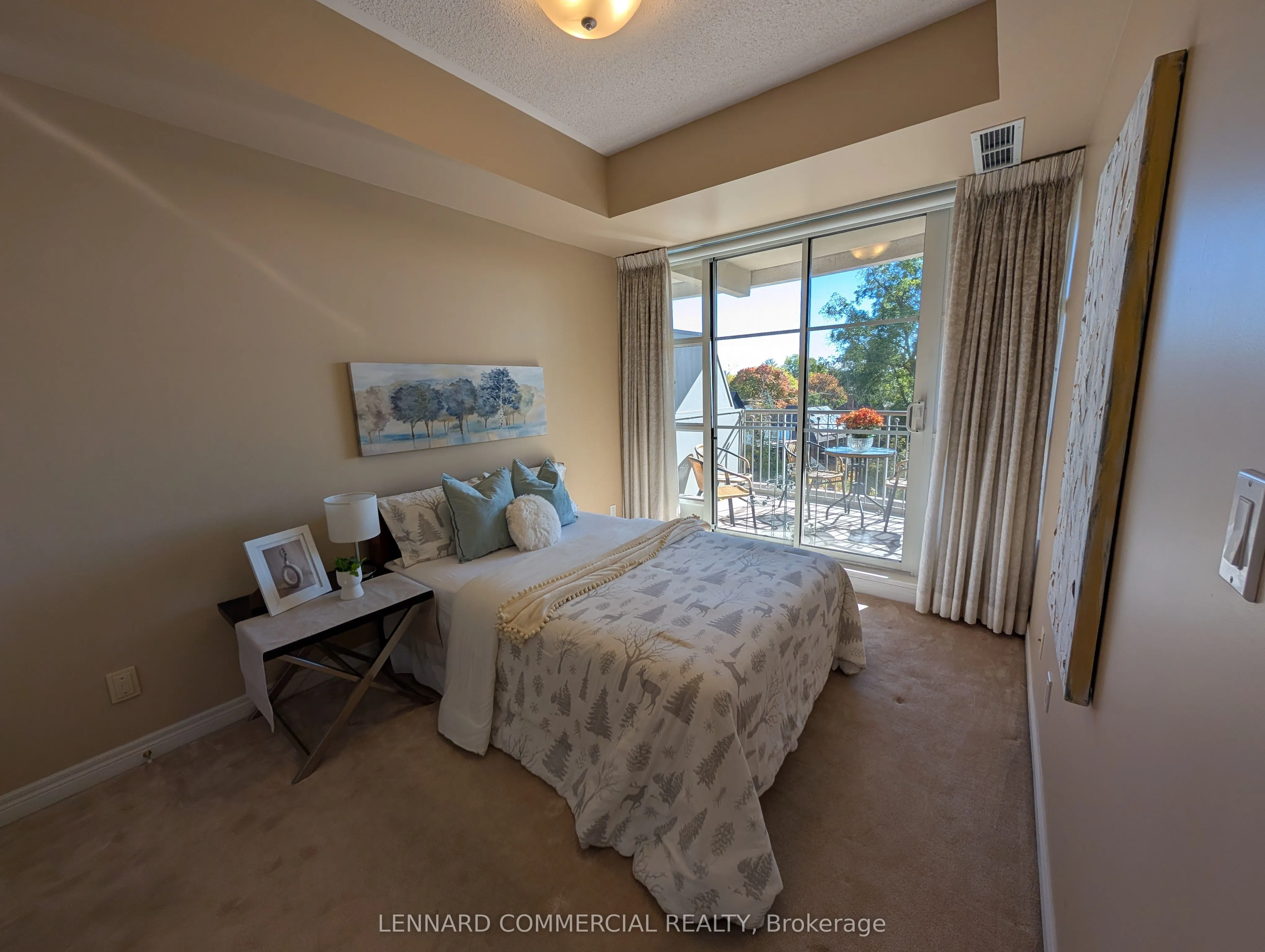 3085 Bloor Street W, #505