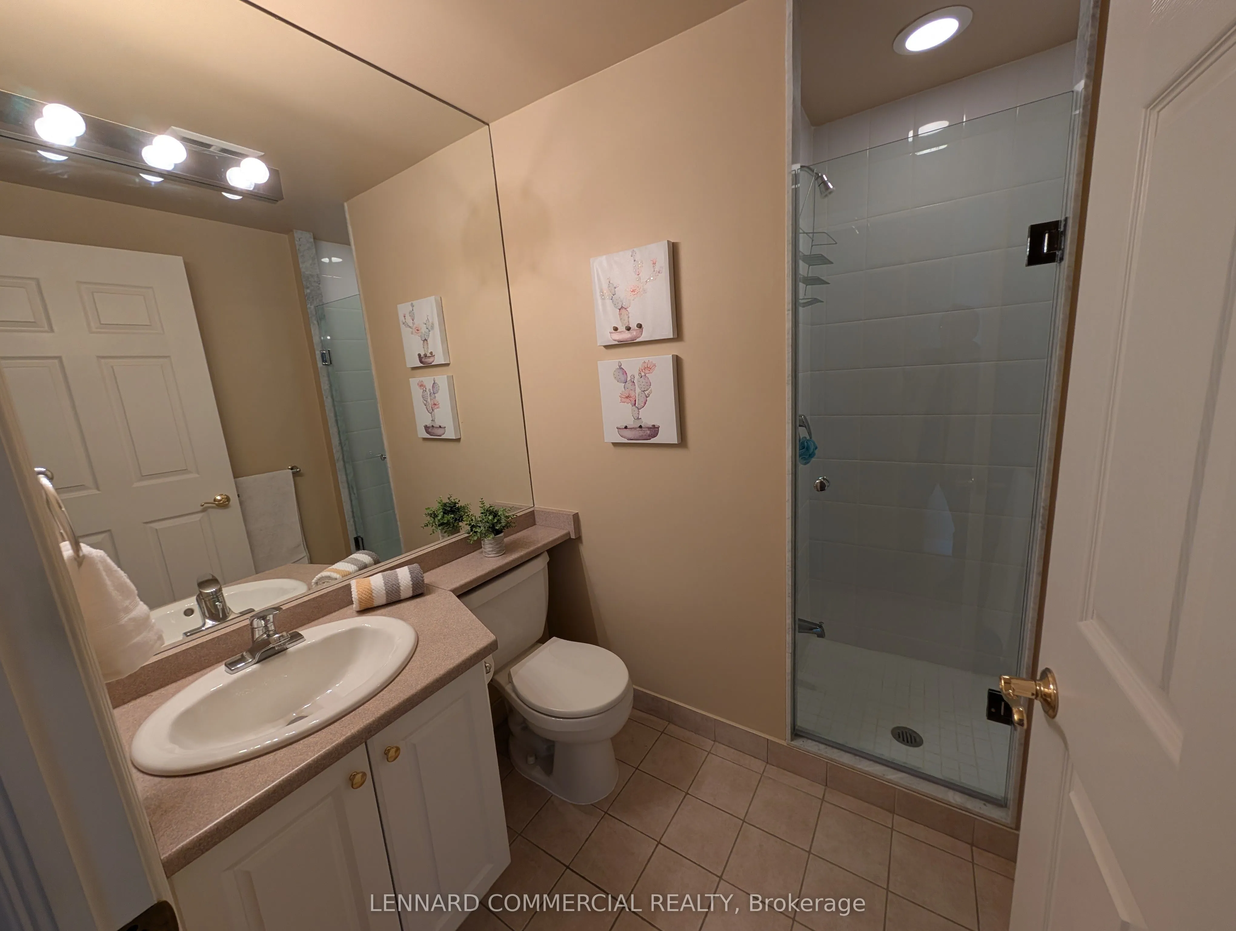 3085 Bloor Street W, #505