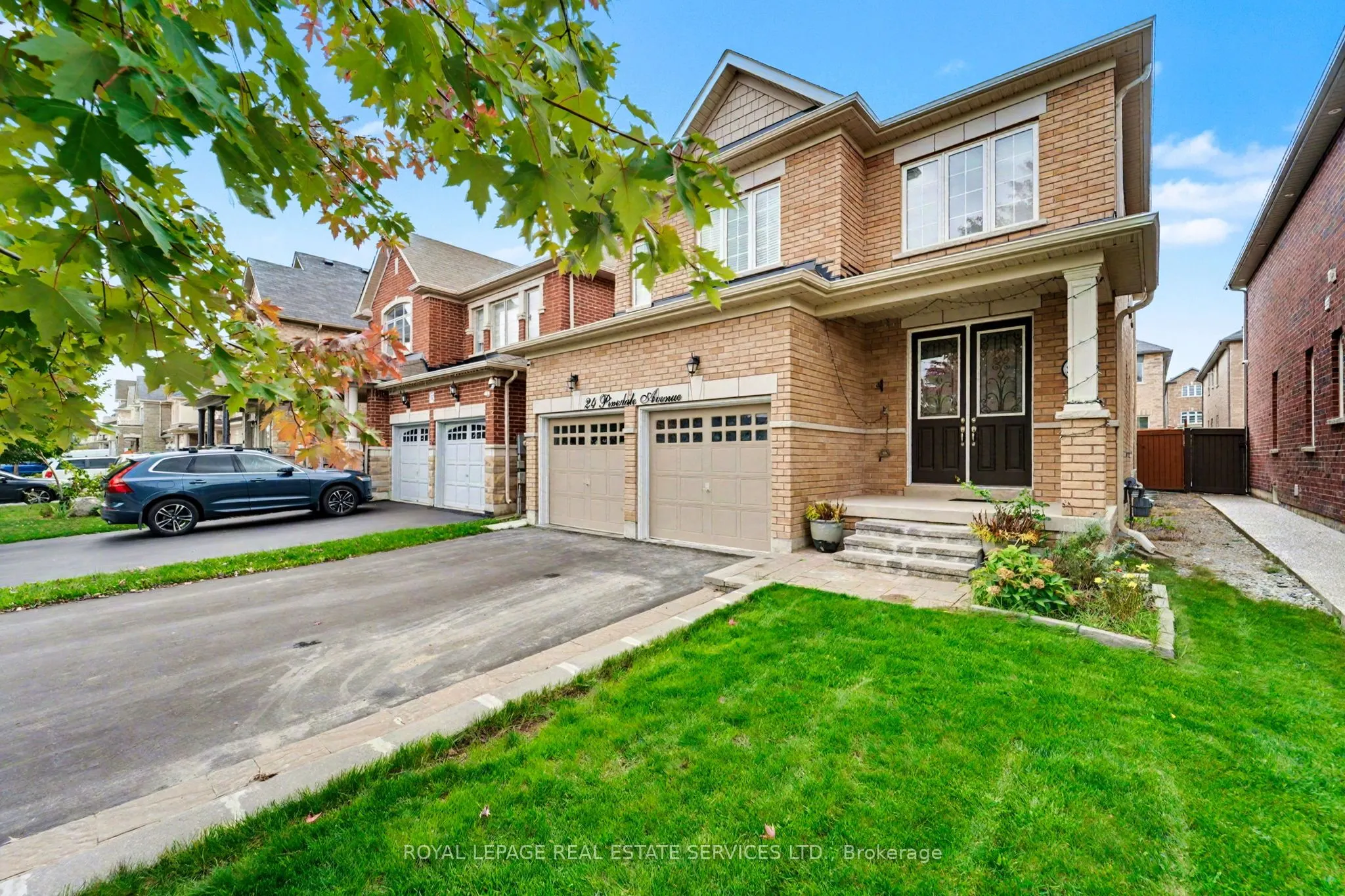 24 Pinedale Avenue
