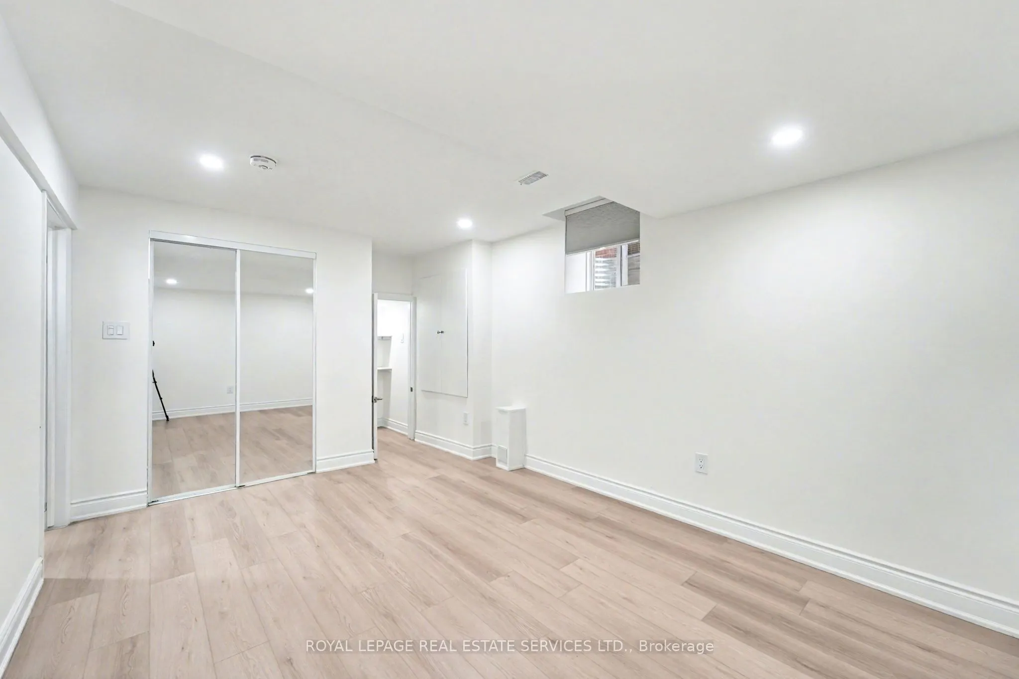 24 Pinedale Avenue