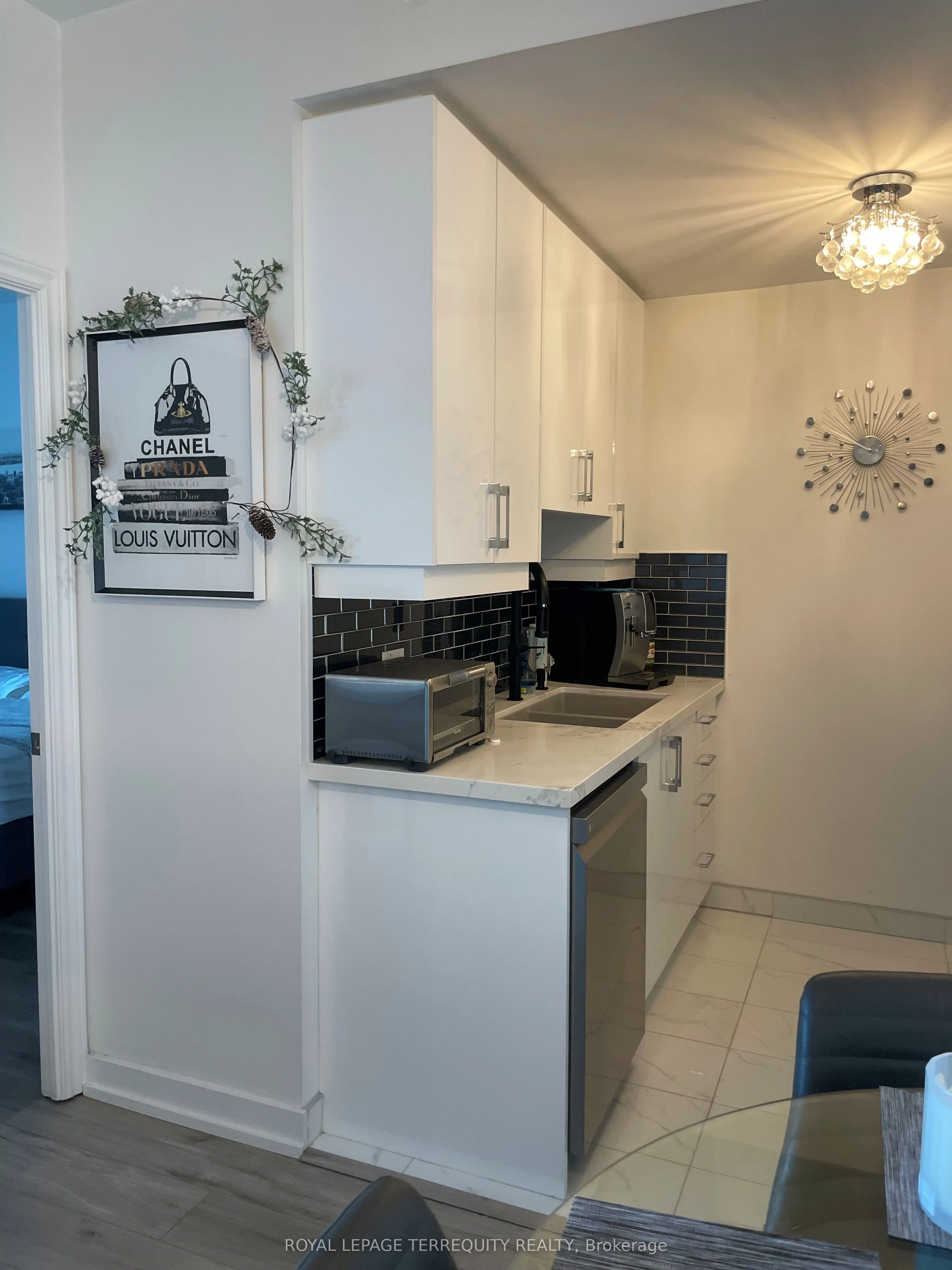 1135 Royal York Road, #218