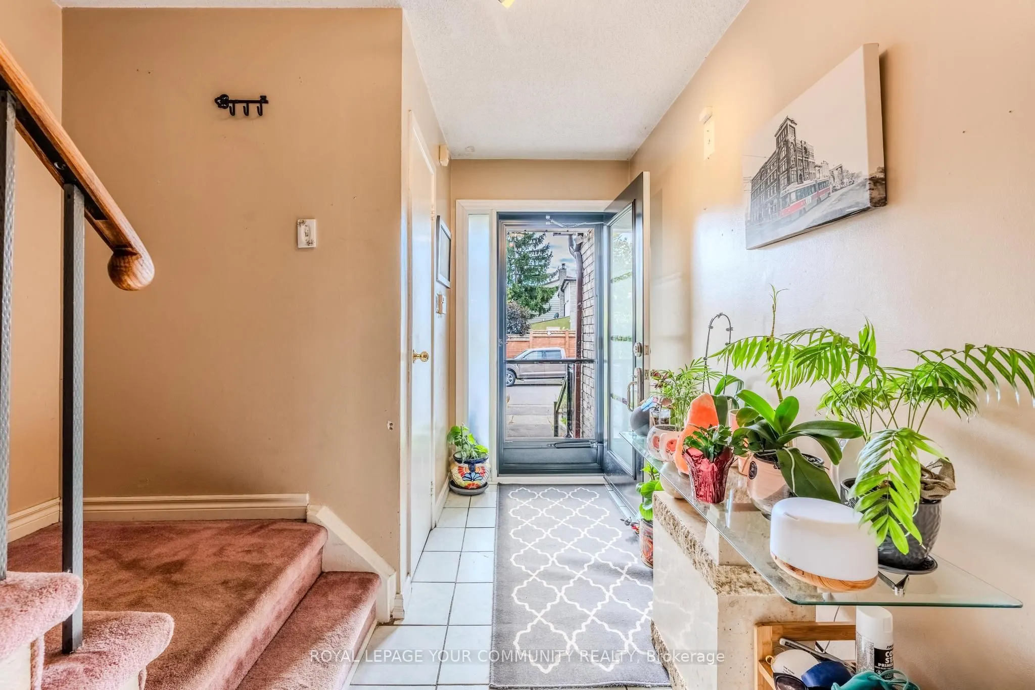 713 Ashburnha Place