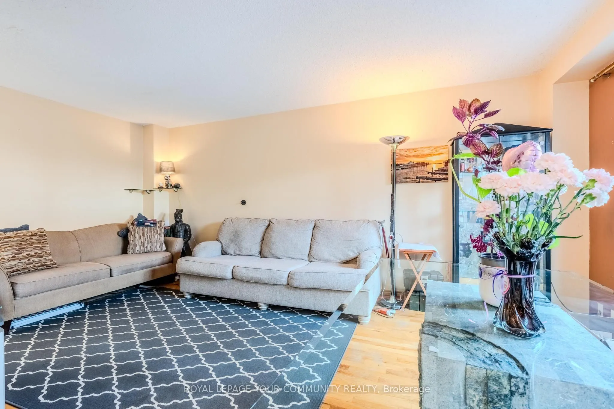 713 Ashburnha Place