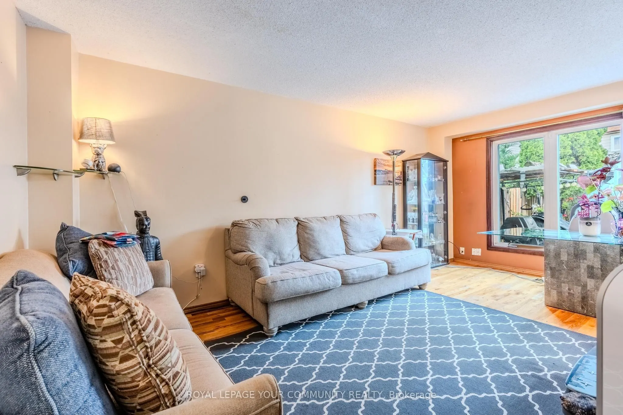 713 Ashburnha Place