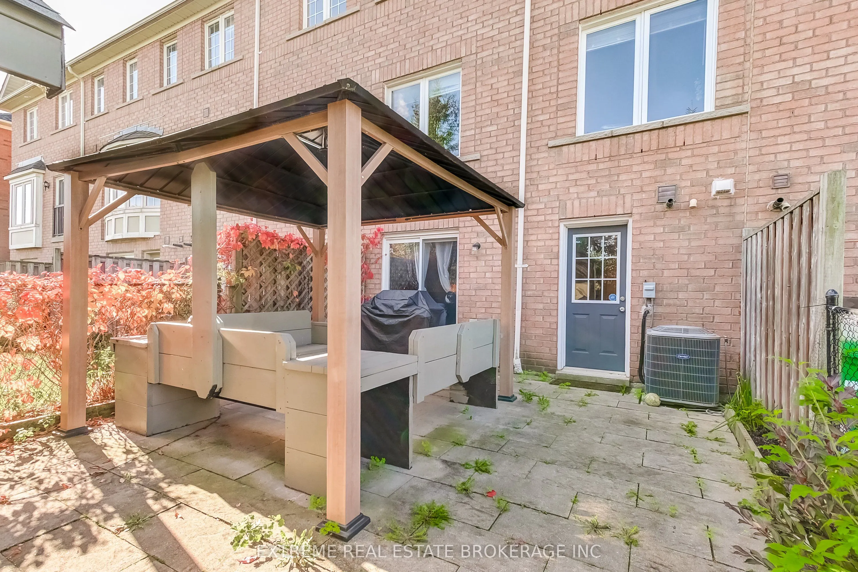 271 Richvale Drive S, #38