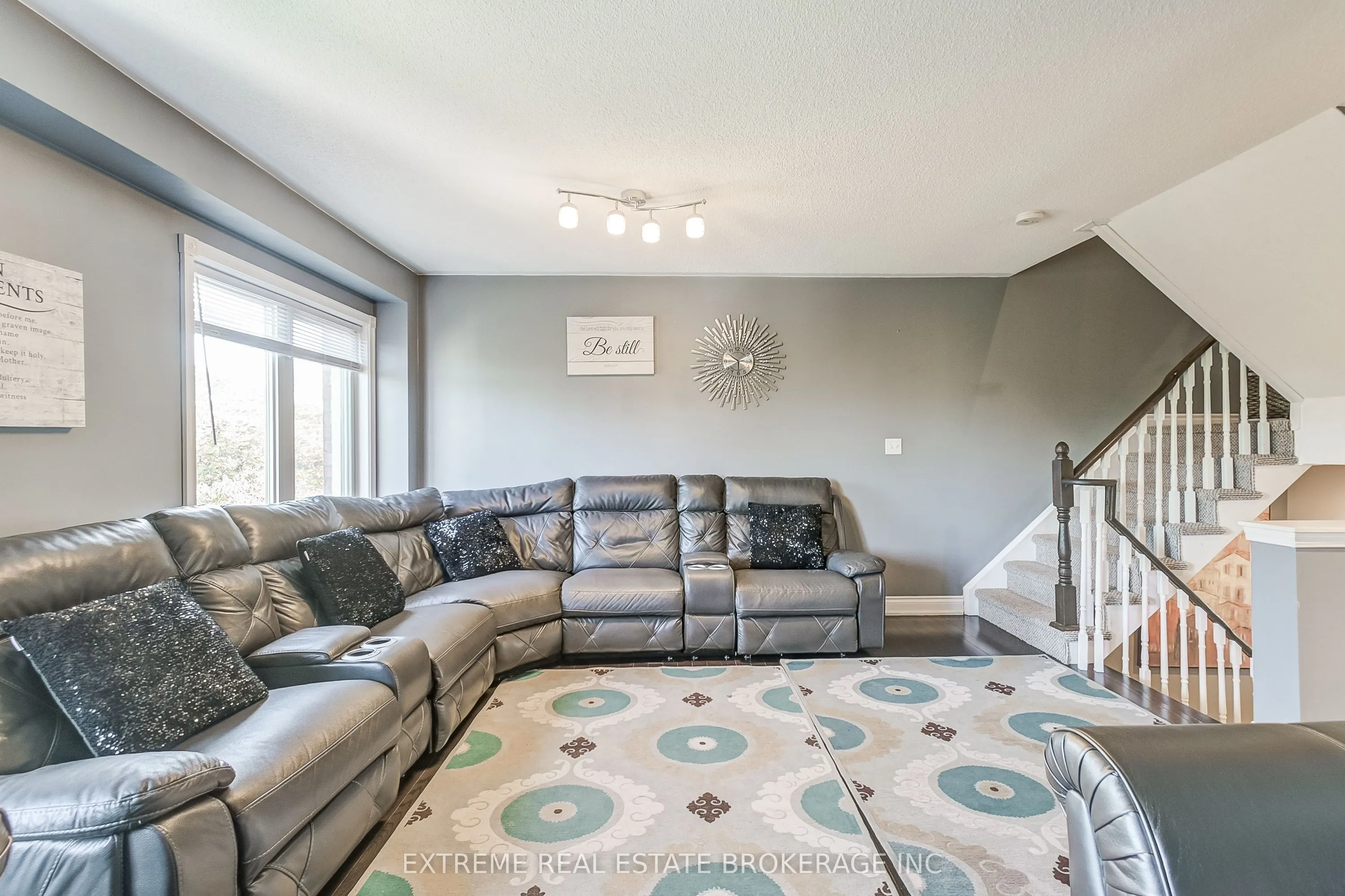 271 Richvale Drive S, #38