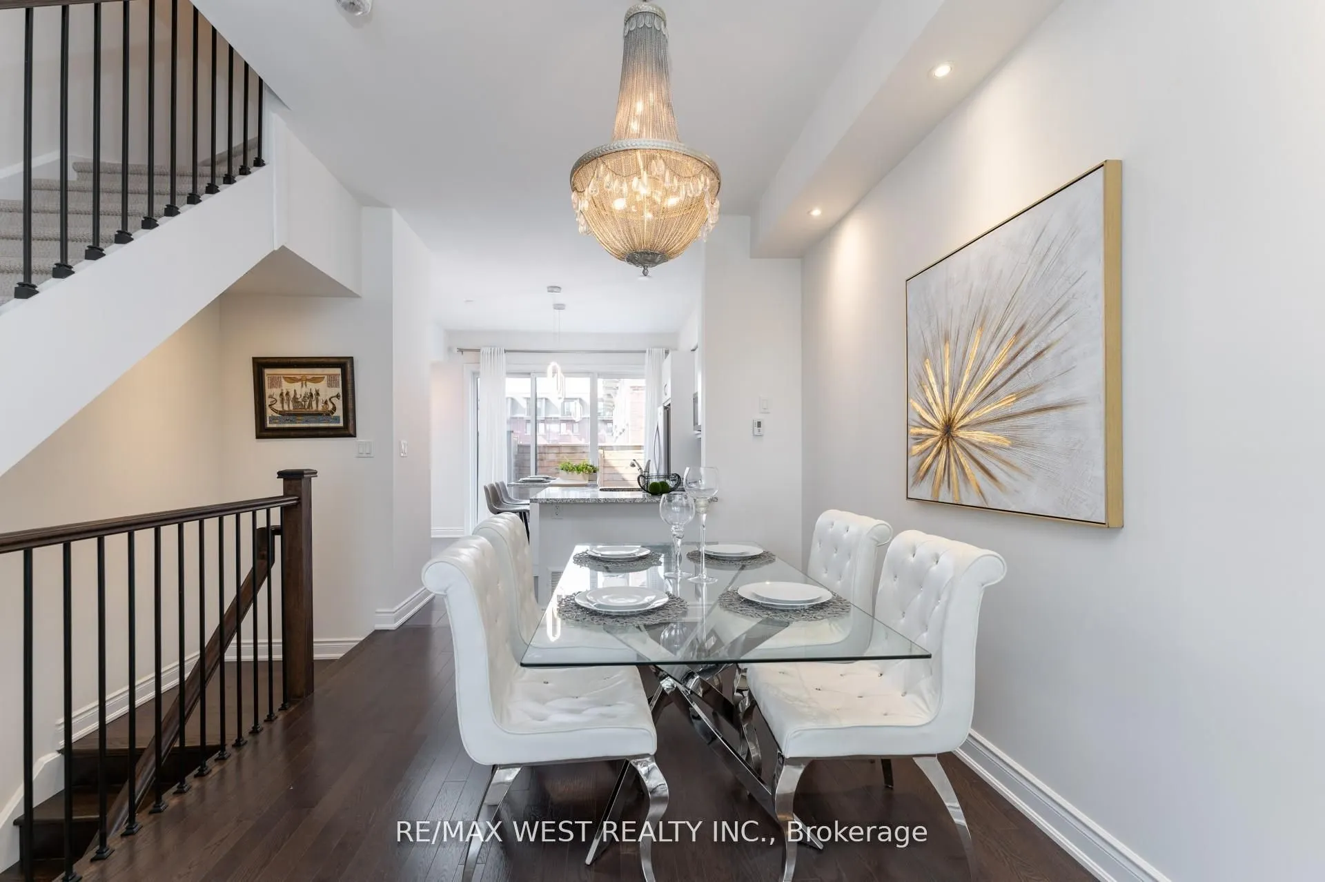 2172 Trafalgar Road, #19