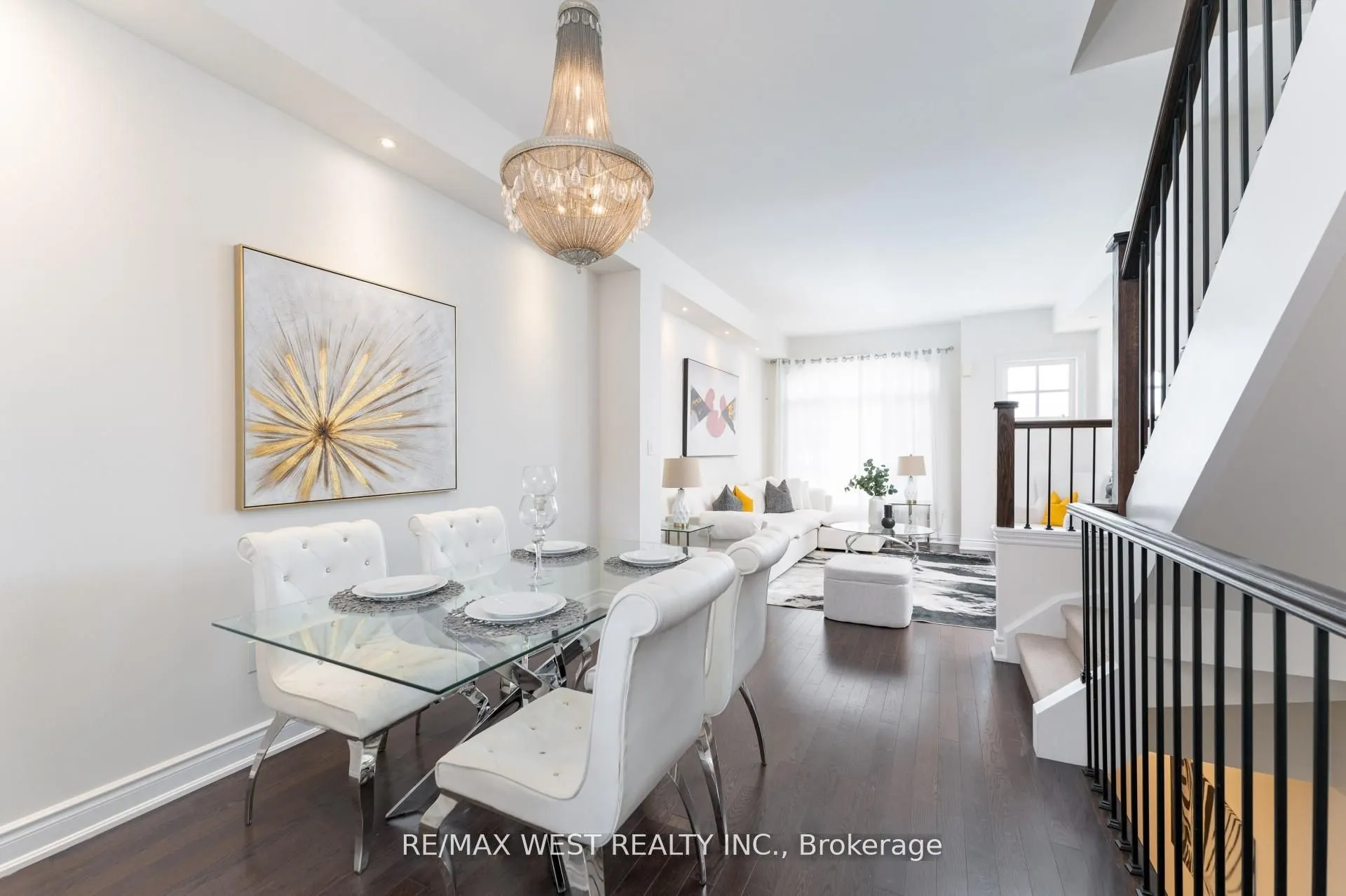 2172 Trafalgar Road, #19