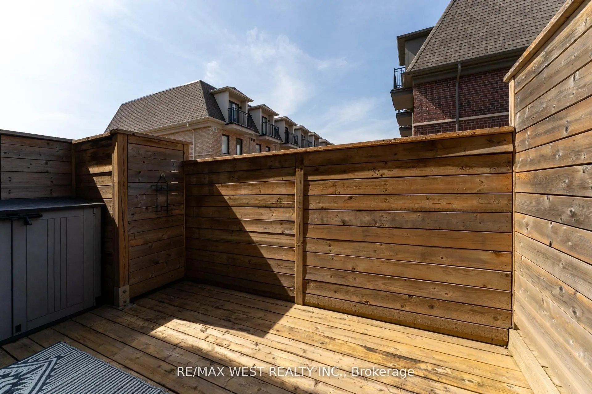 2172 Trafalgar Road, #19