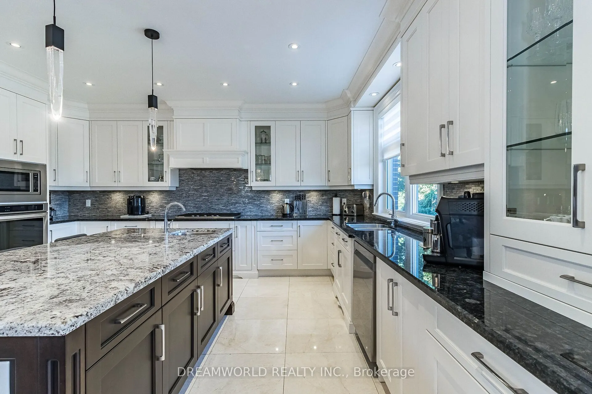 416 Rustic Road