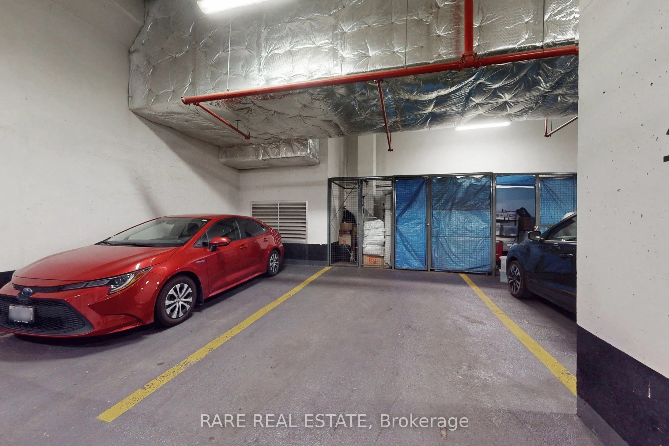 1638 Bloor Street W, #402