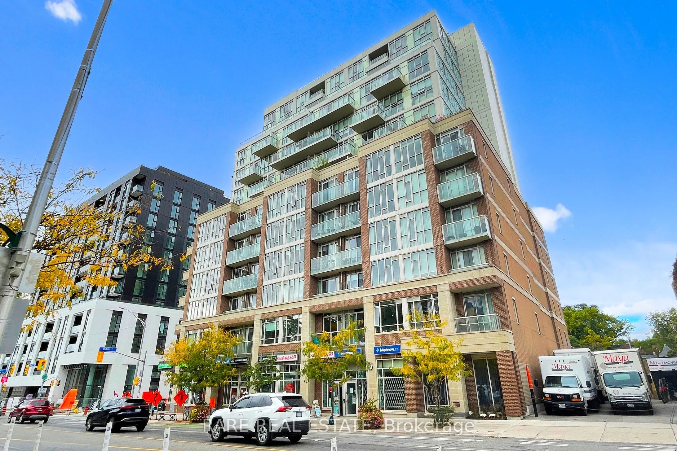 1638 Bloor Street W, #402