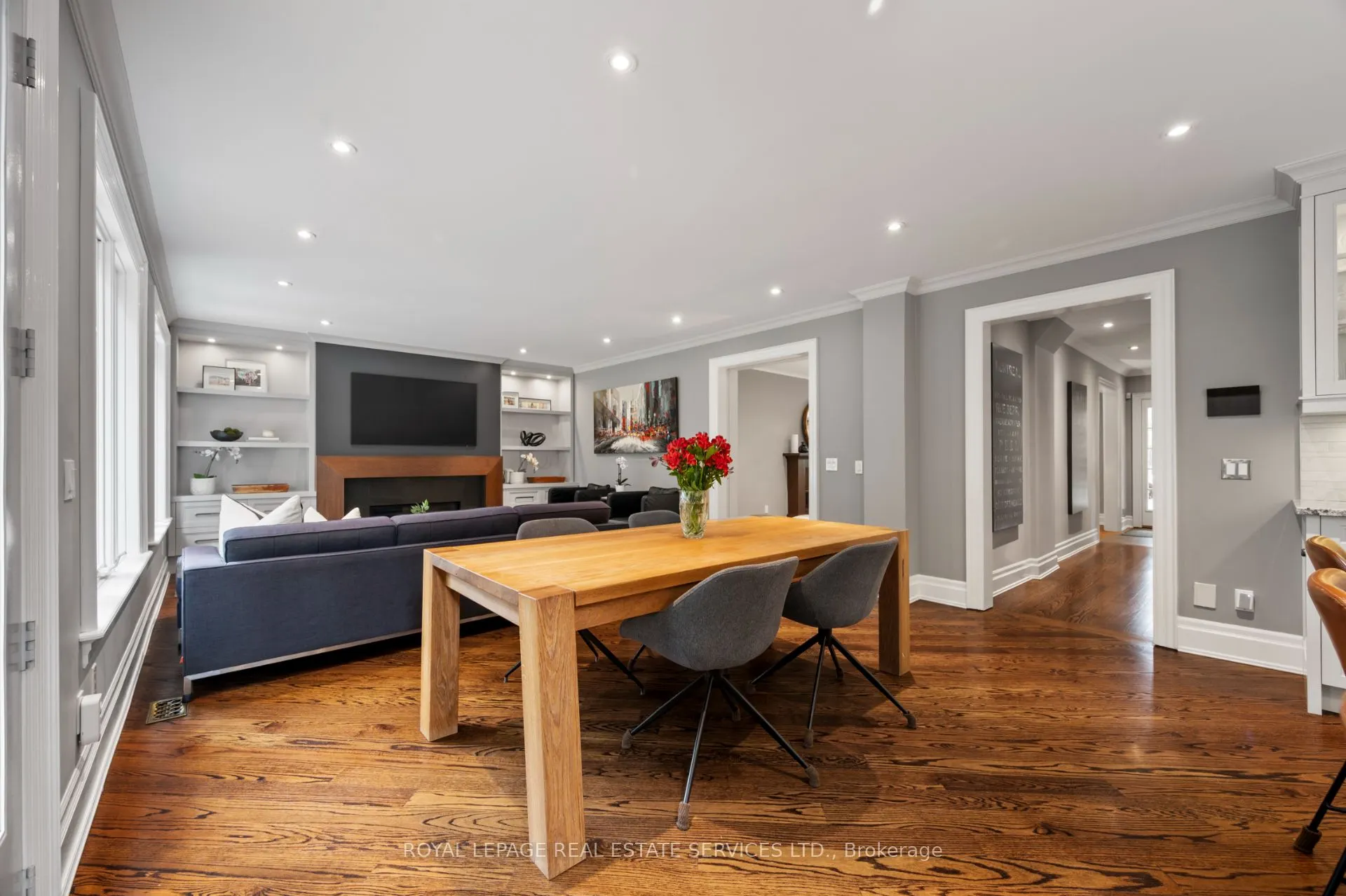 244 The Kingsway