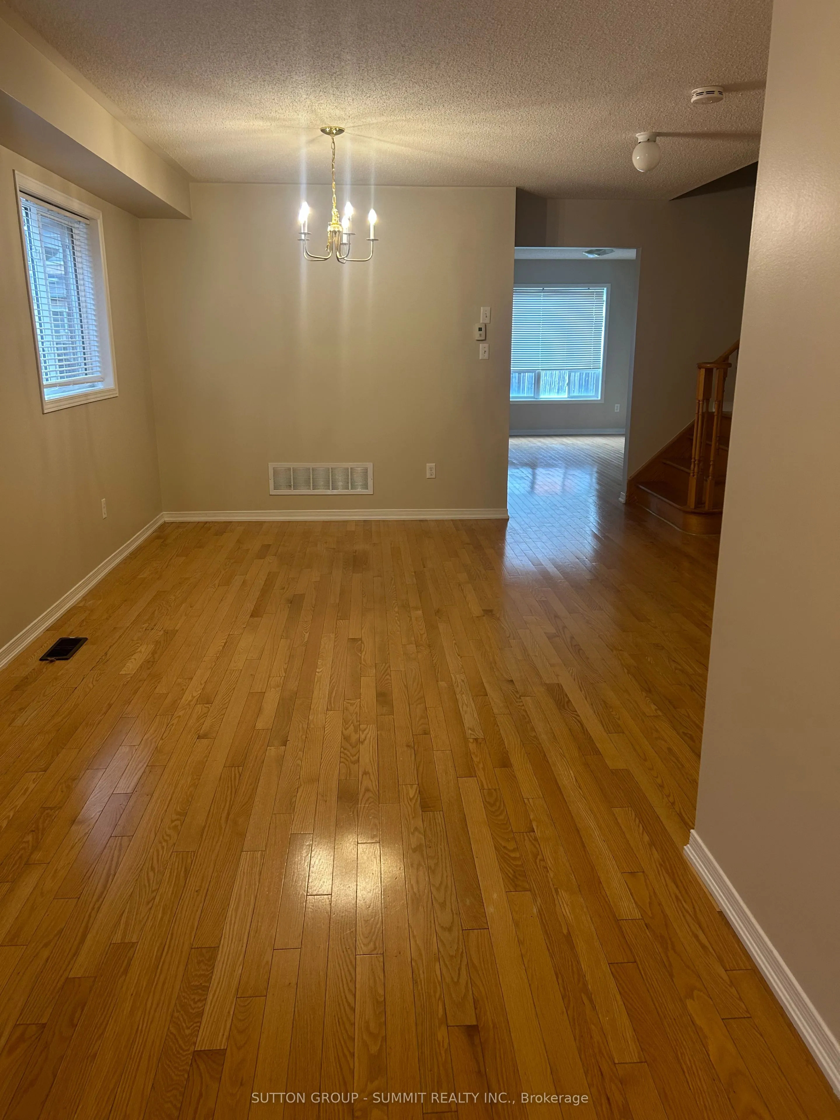 5341 Roadside Way