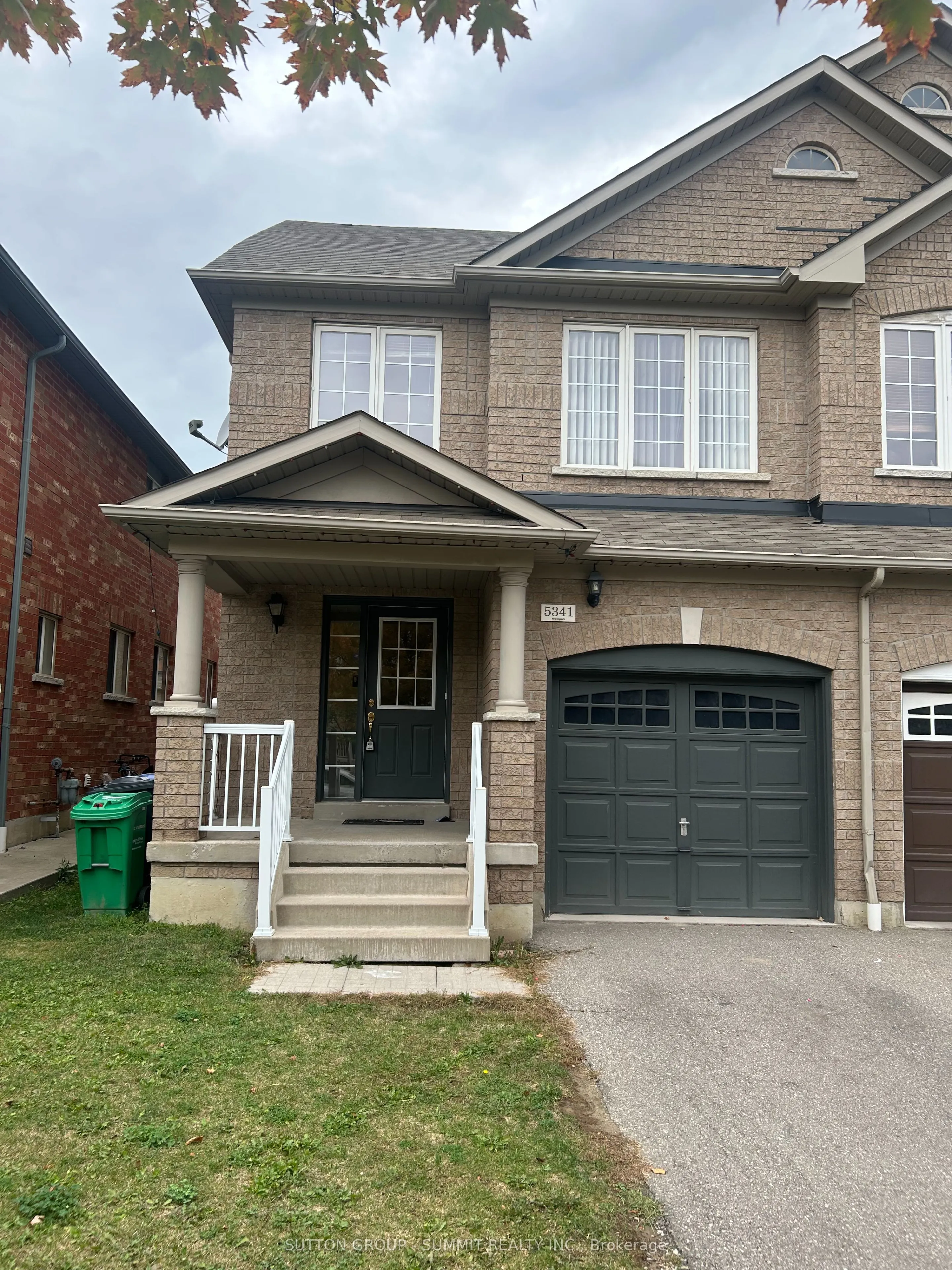5341 Roadside Way