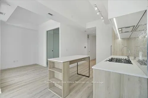 722 Marlee Abbey, #104