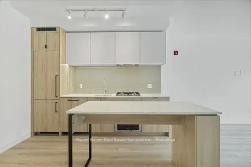 722 Marlee Abbey, #104