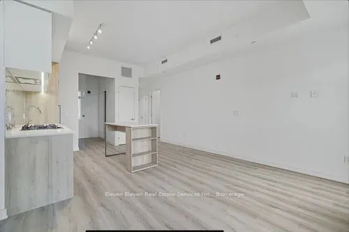 722 Marlee Avenue, #301