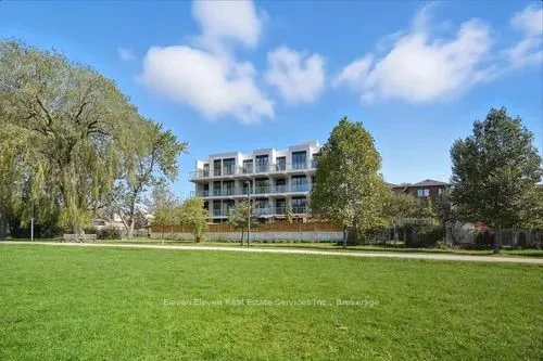 722 Marlee Avenue, #301