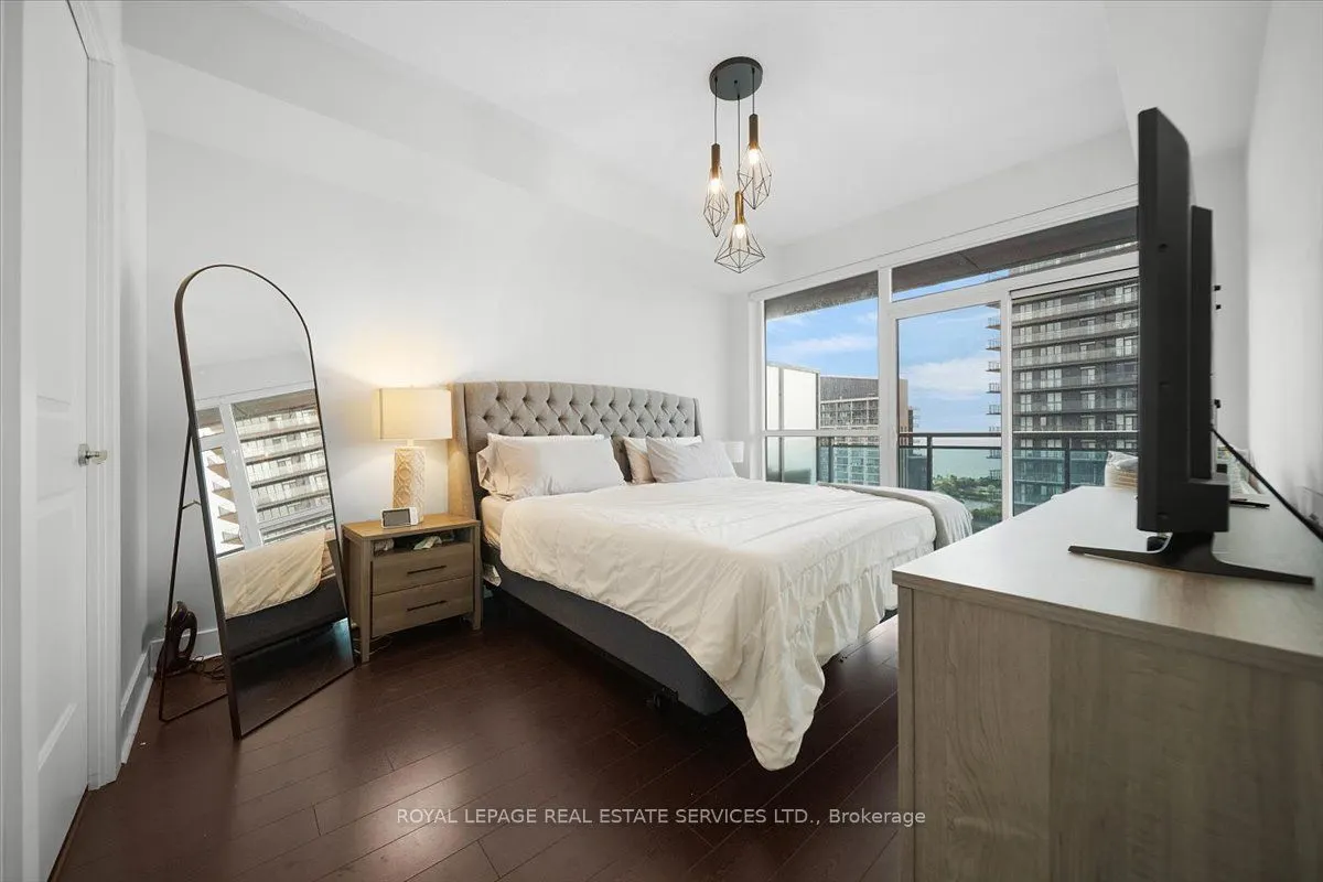16 Brookers Lane, #3507