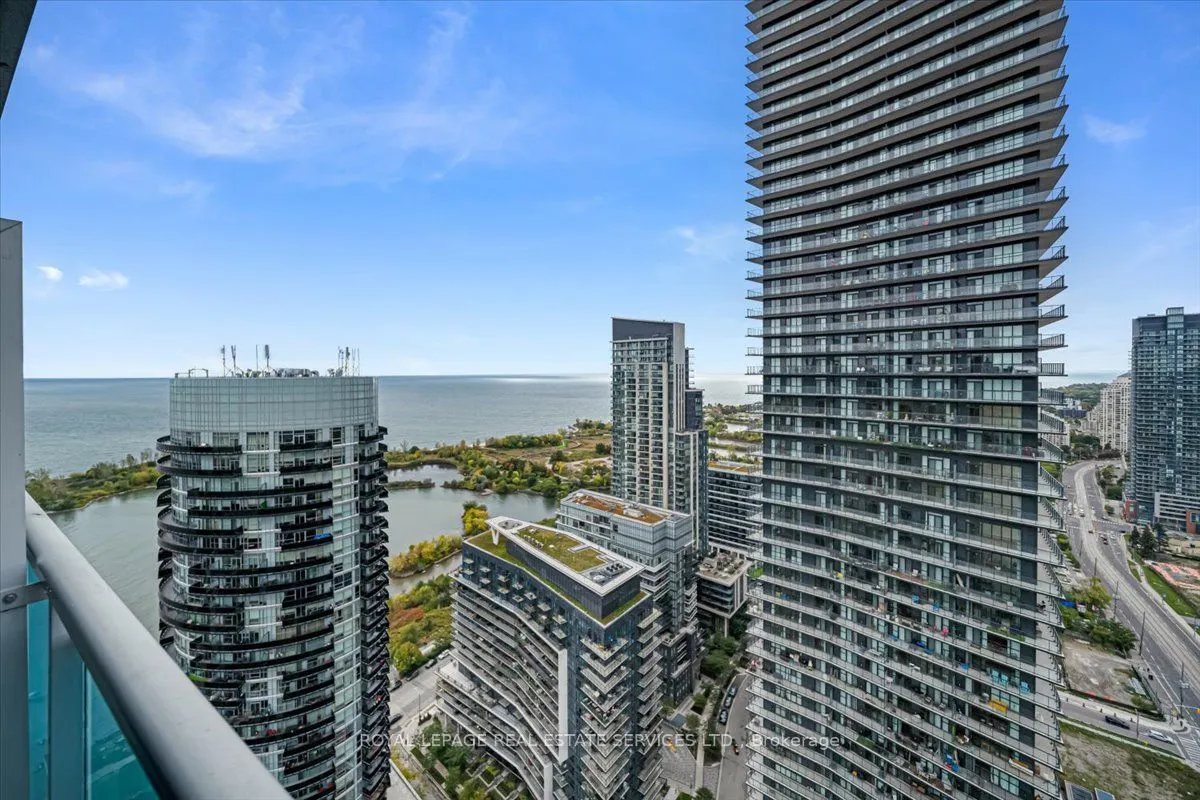 16 Brookers Lane, #3507