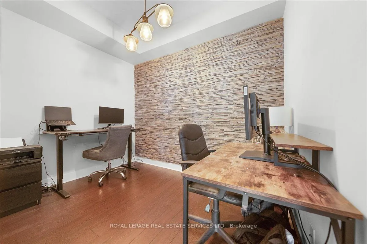 16 Brookers Lane, #3507